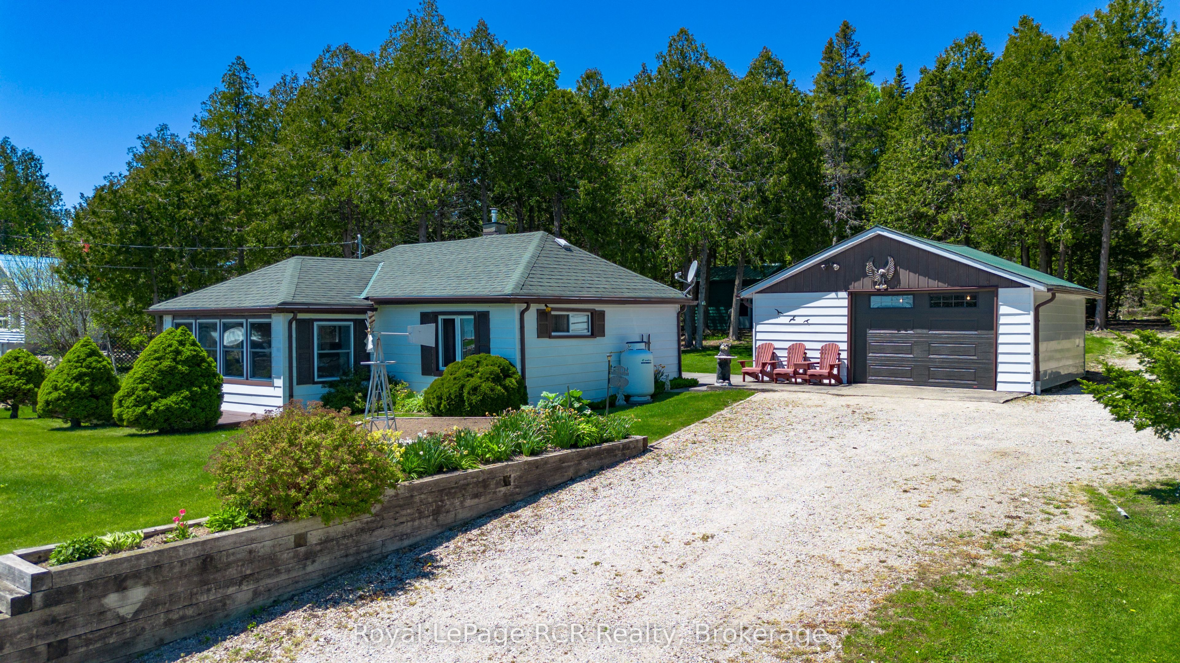 94 Tamarac Road, Northern Bruce Peninsula, ON N0H 2M0 photo 2