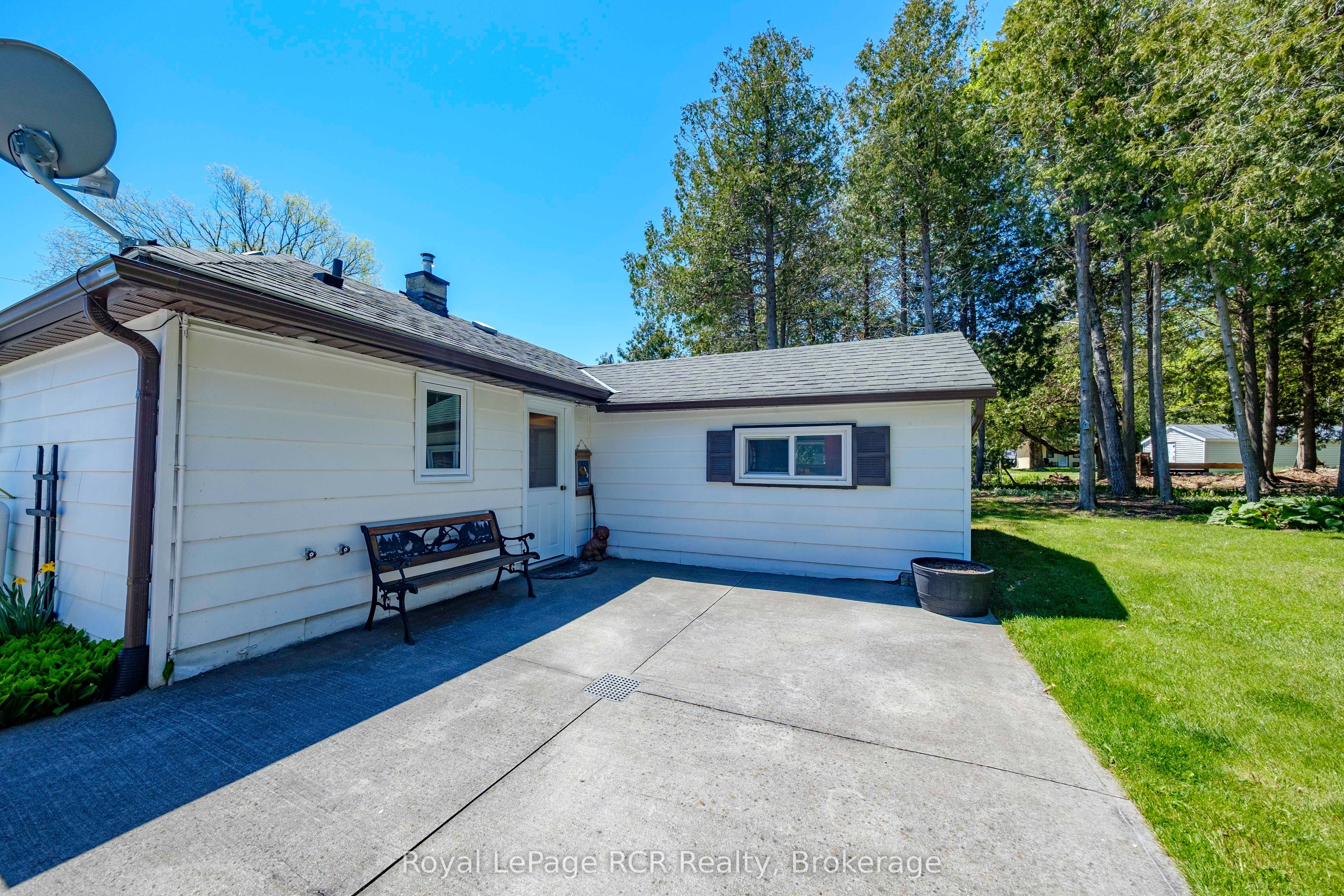 94 Tamarac Road, Northern Bruce Peninsula, ON N0H 2M0 photo 4