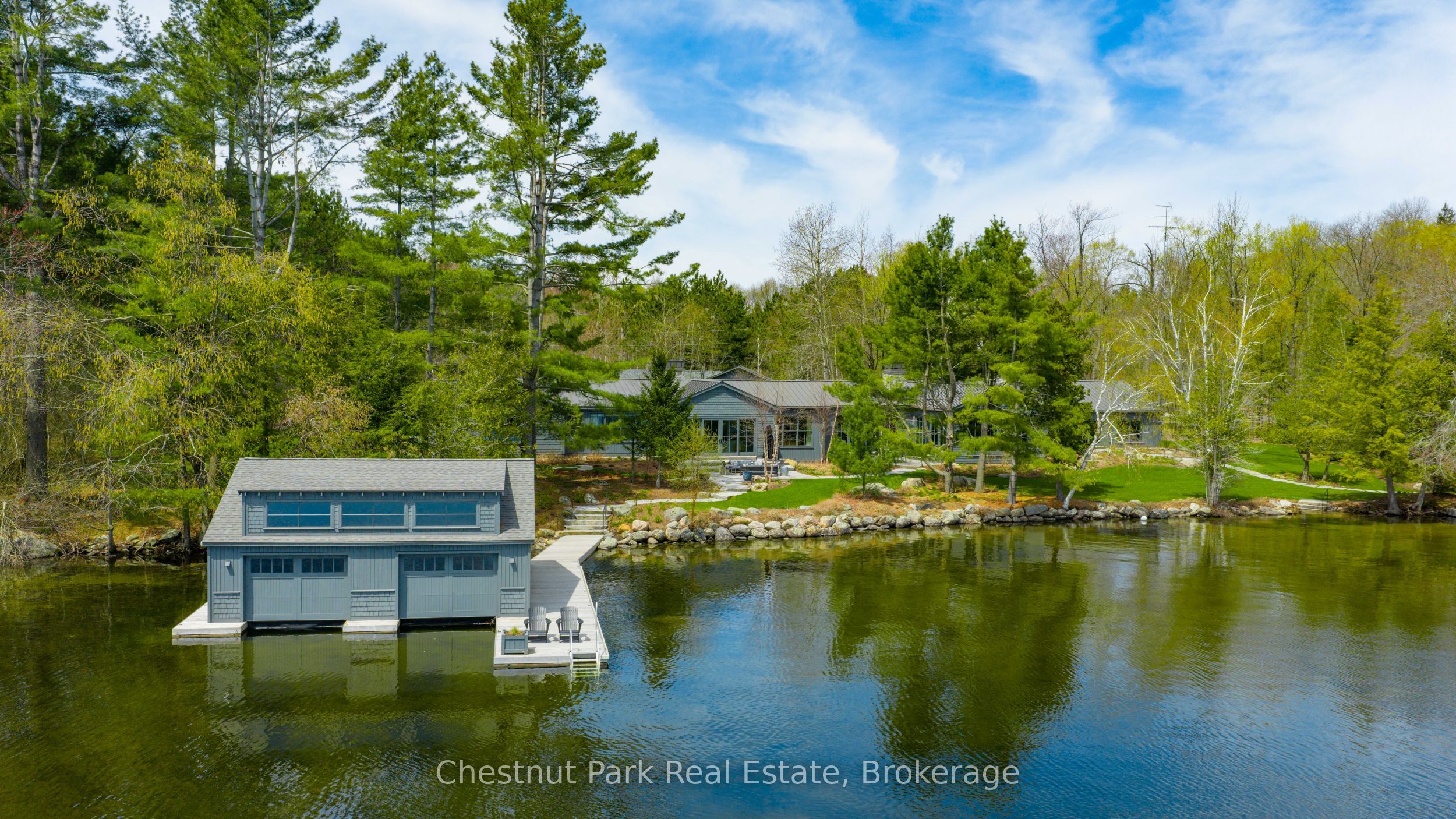 1082 Halls Road 1, Muskoka Lakes, ON P0B 1G0 photo 4