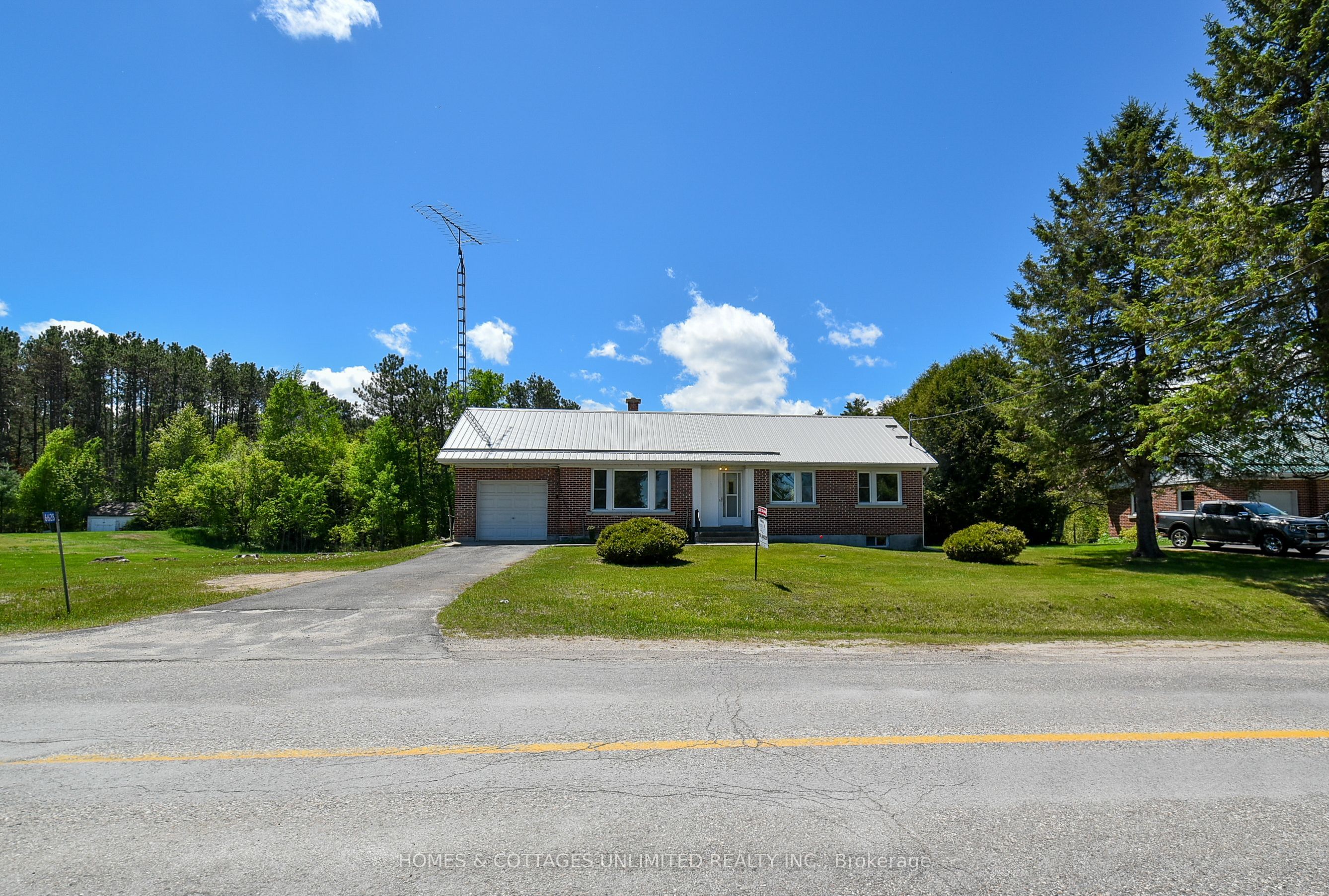 6628 Buckshot Lake Road, Frontenac, ON K0H 2M0 photo 2