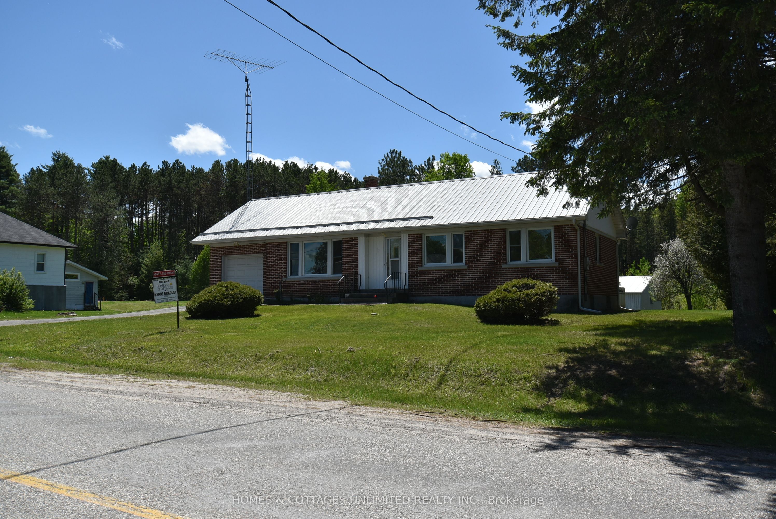 6628 Buckshot Lake Road, Frontenac, ON K0H 2M0 photo 4