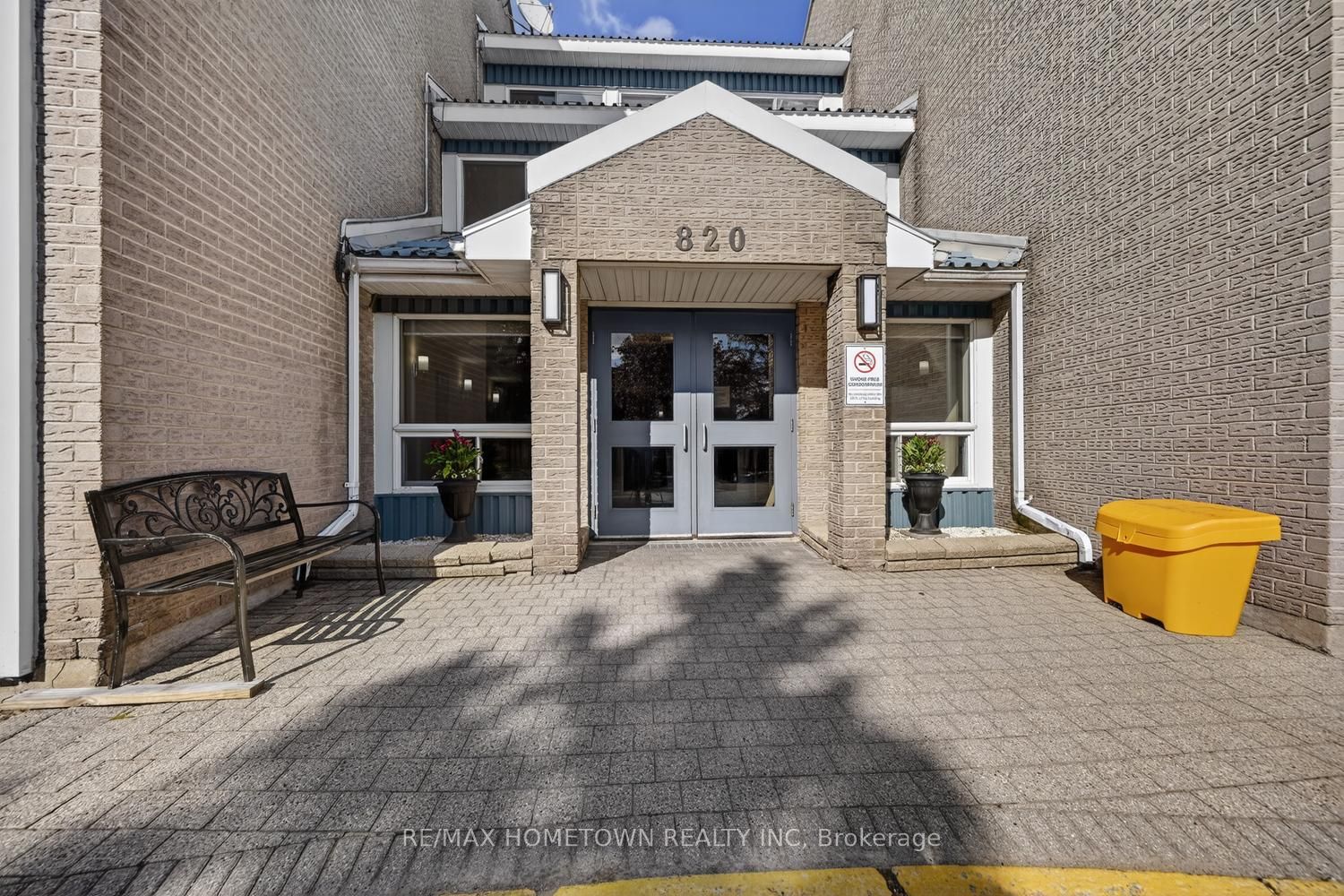 820 Laurier Boulevard 304, Brockville, ON K6V 6Z2 photo 2