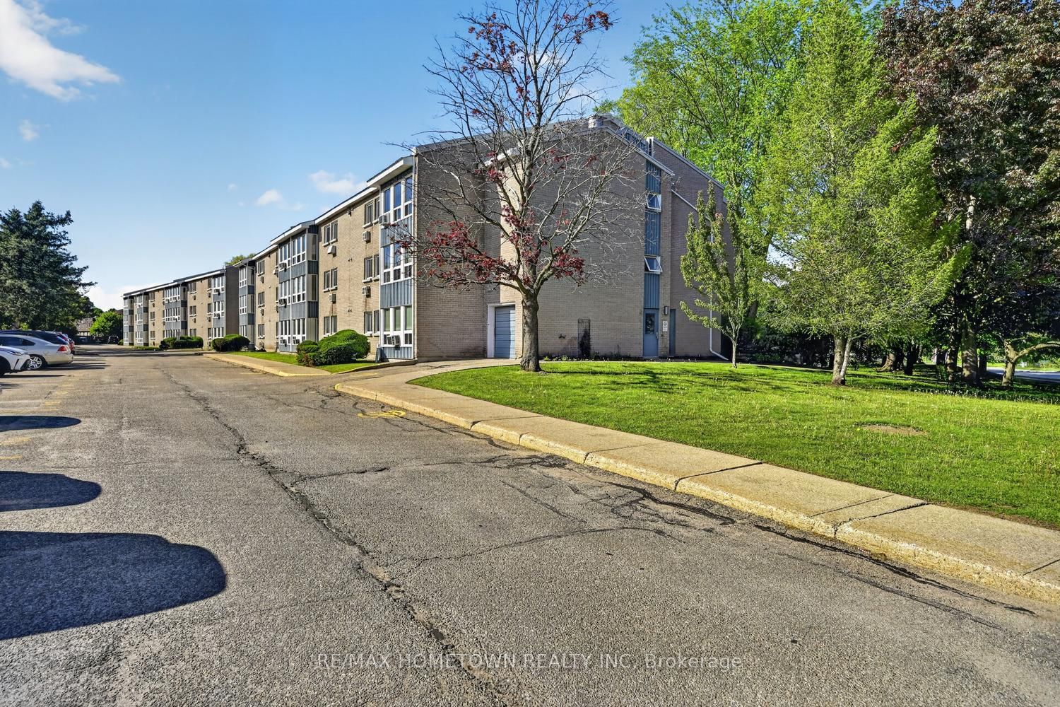 820 Laurier Boulevard 304, Brockville, ON K6V 6Z2 photo 4