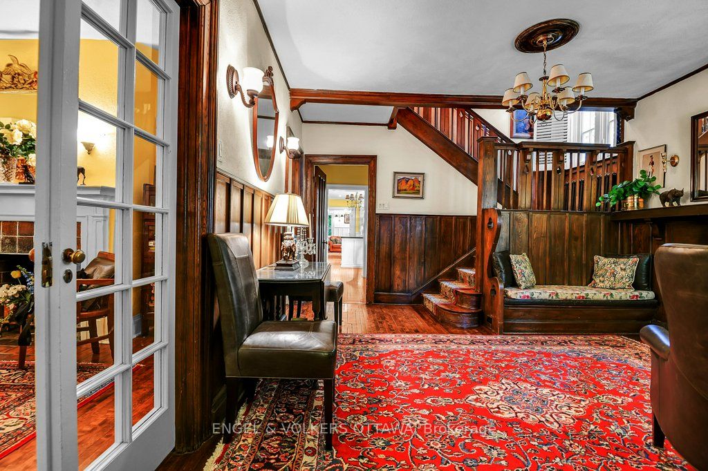 202 Cloverdale Road, Rockcliffe Park, ON K1M 0X2 photo 5