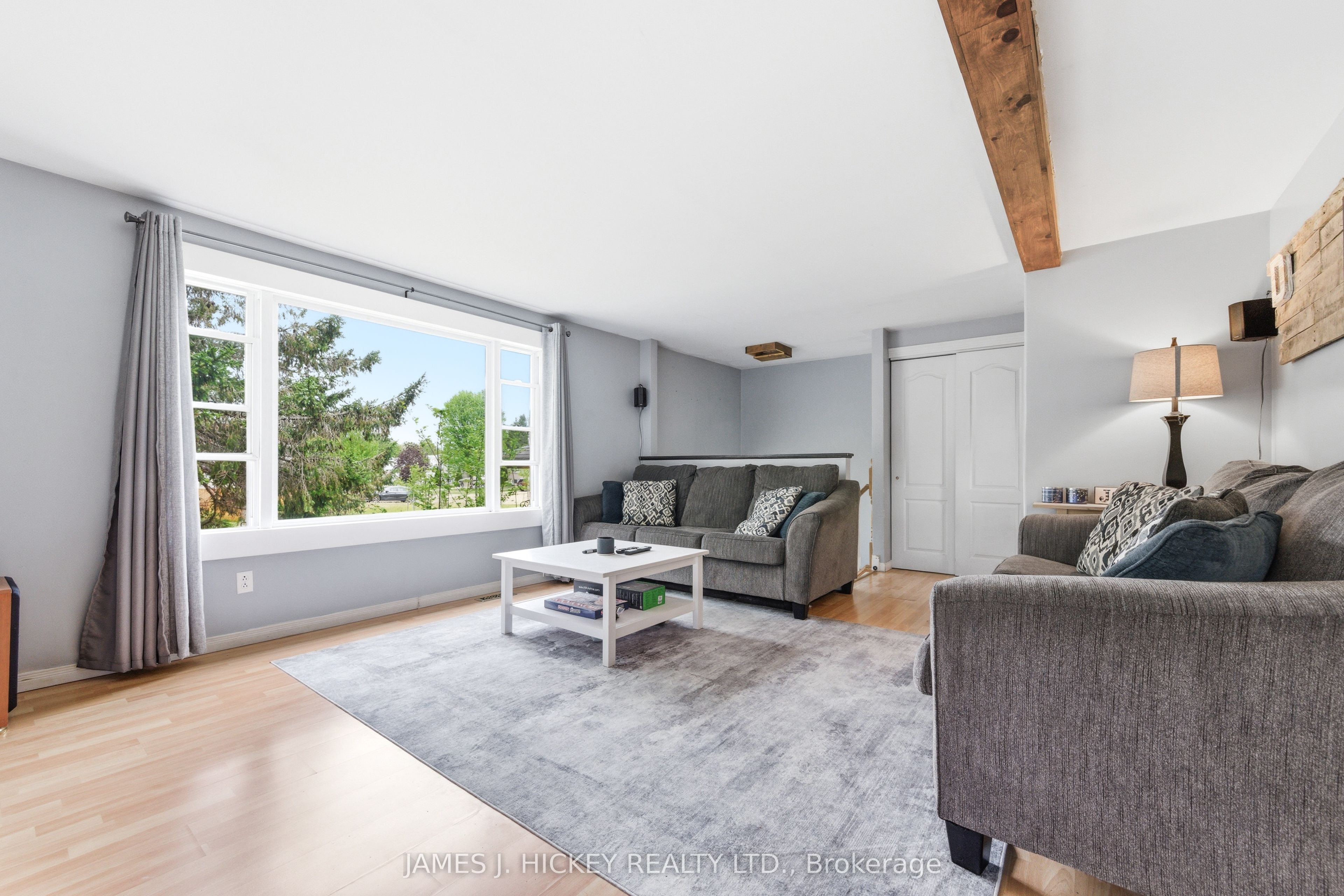 1 Tamarack Street, Deep River, ON K0J 1P0 photo 3