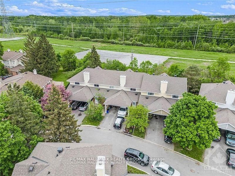 84 Paddington Street -, Hunt Club - South Keys and Area, ON K1V 0S9