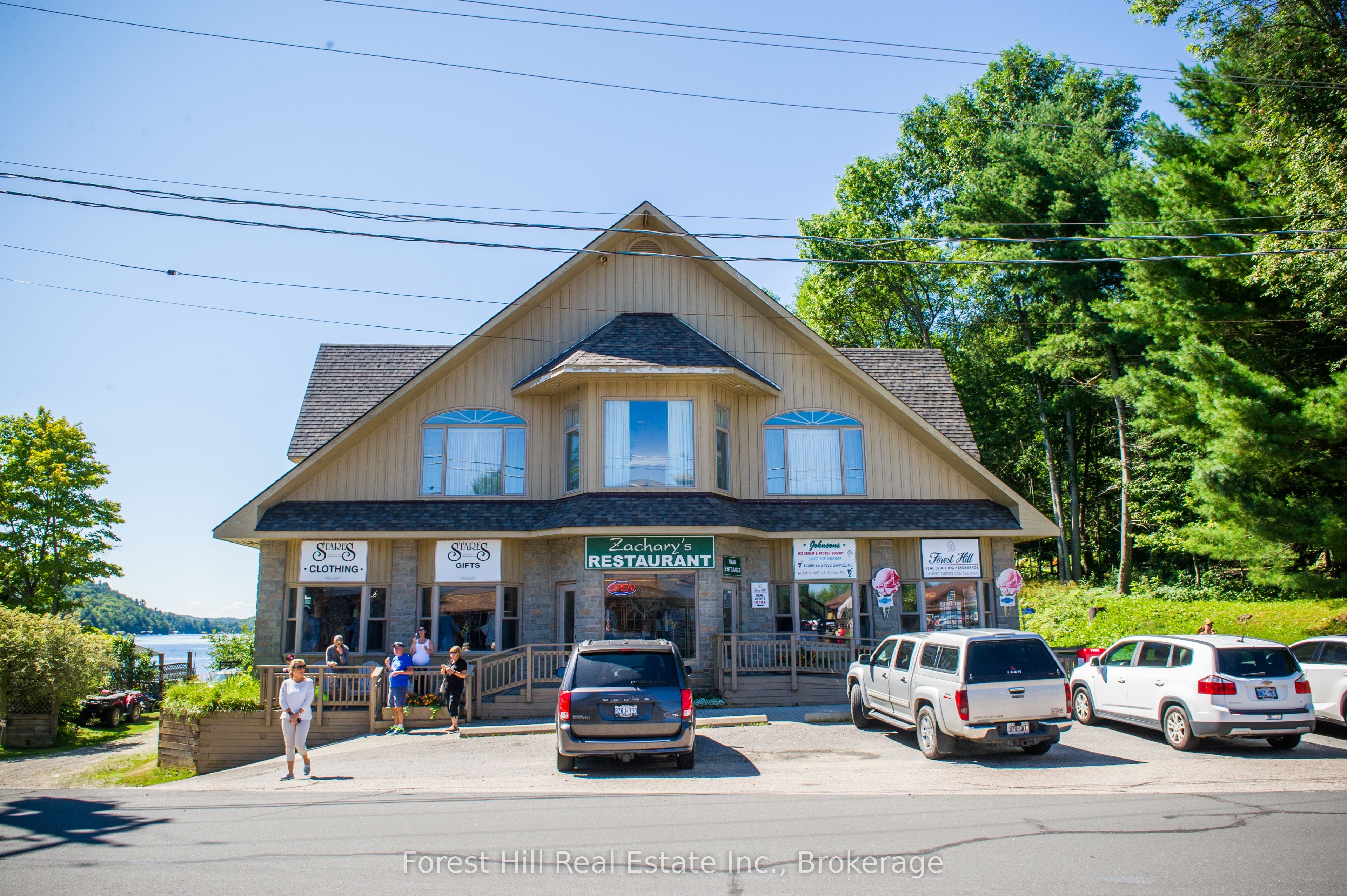 1066 Main Street, Lake of Bays, ON P0C 1E0