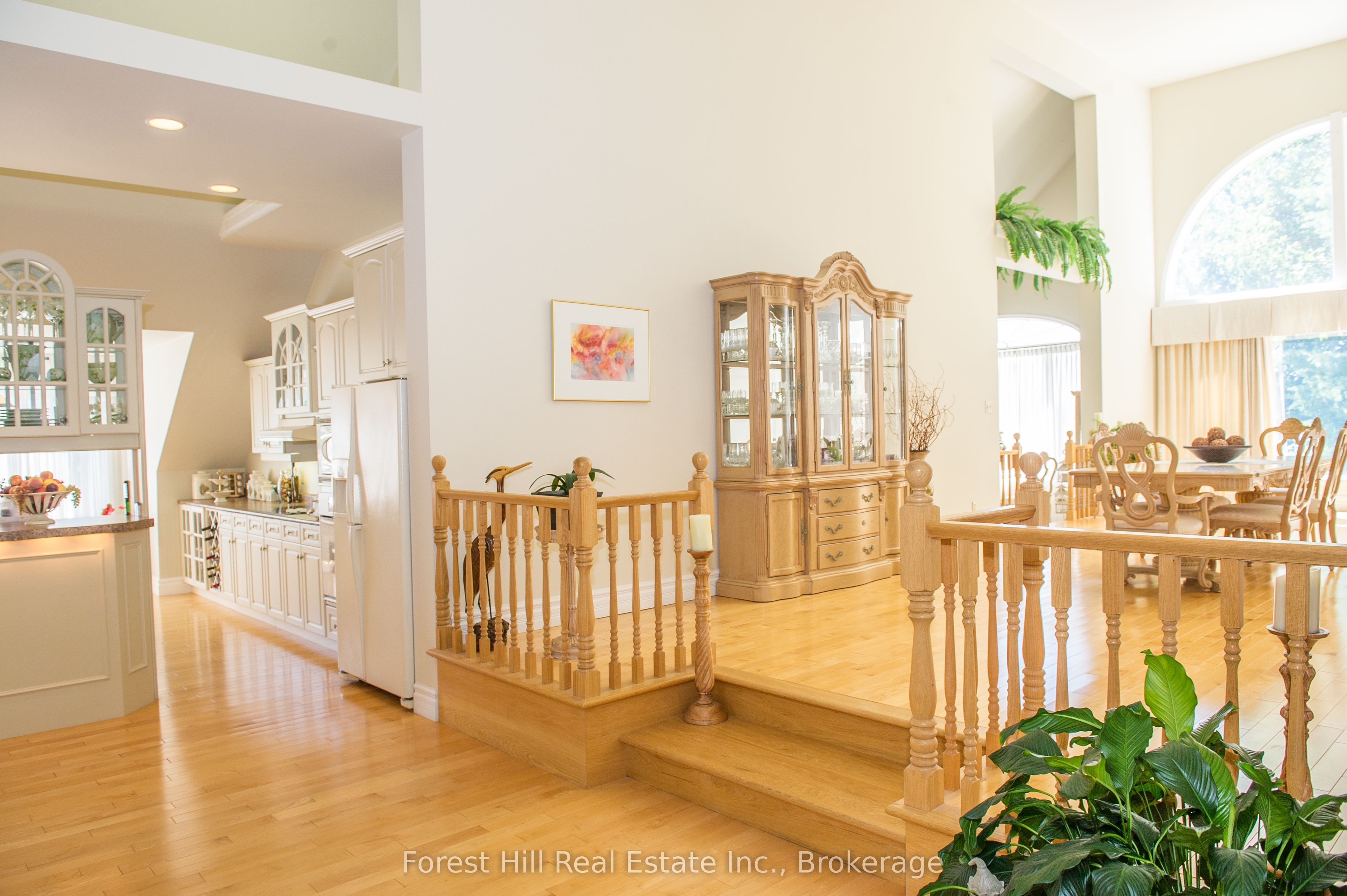 1066 Main Street, Lake of Bays, ON P0C 1E0 photo 5