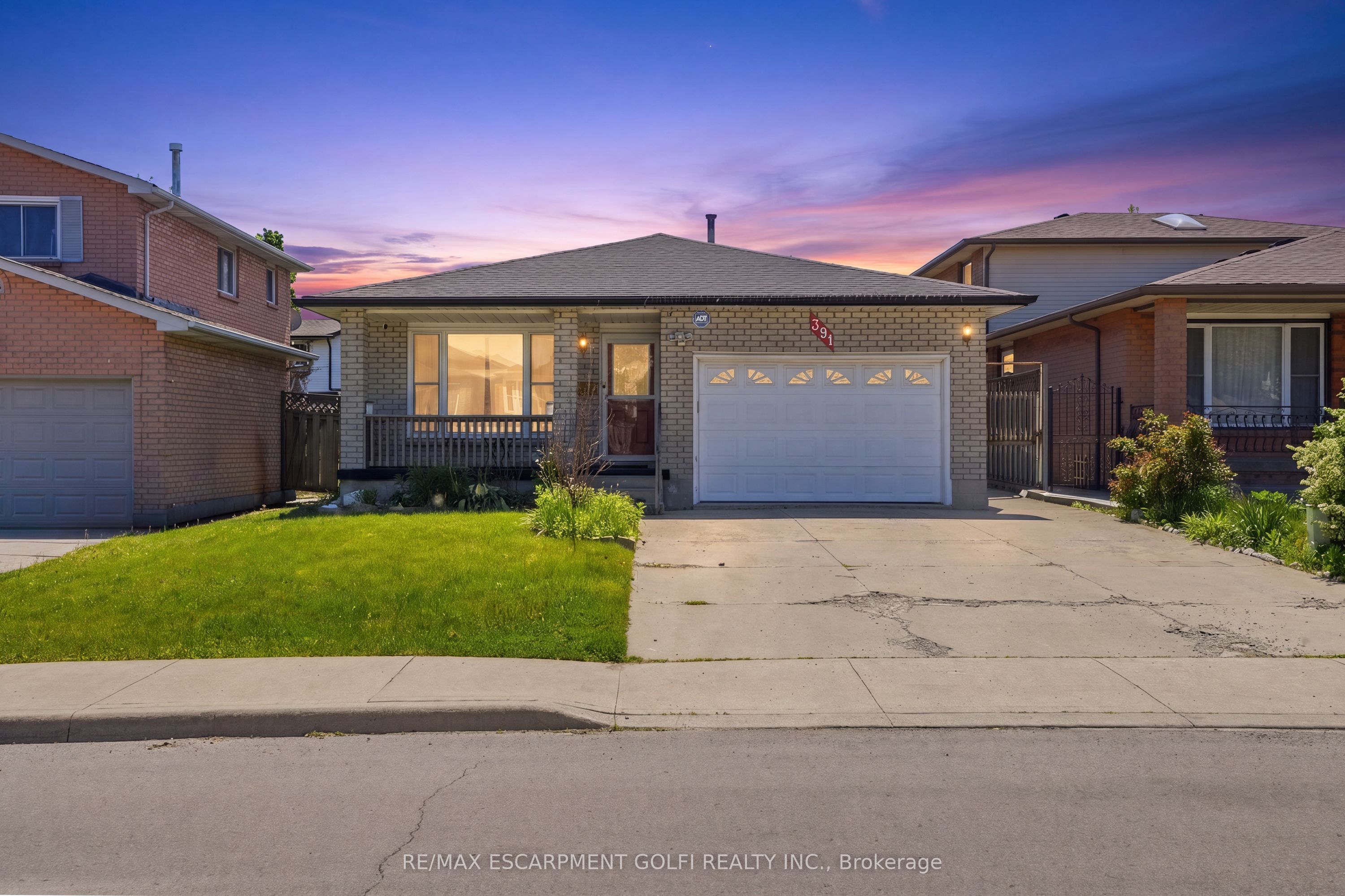 391 East 24th Street, Hamilton, ON L8V 4X3