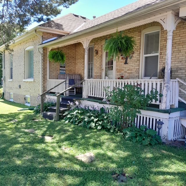 597 Simcoe Street, Warwick, ON N0M 2S0 photo 2