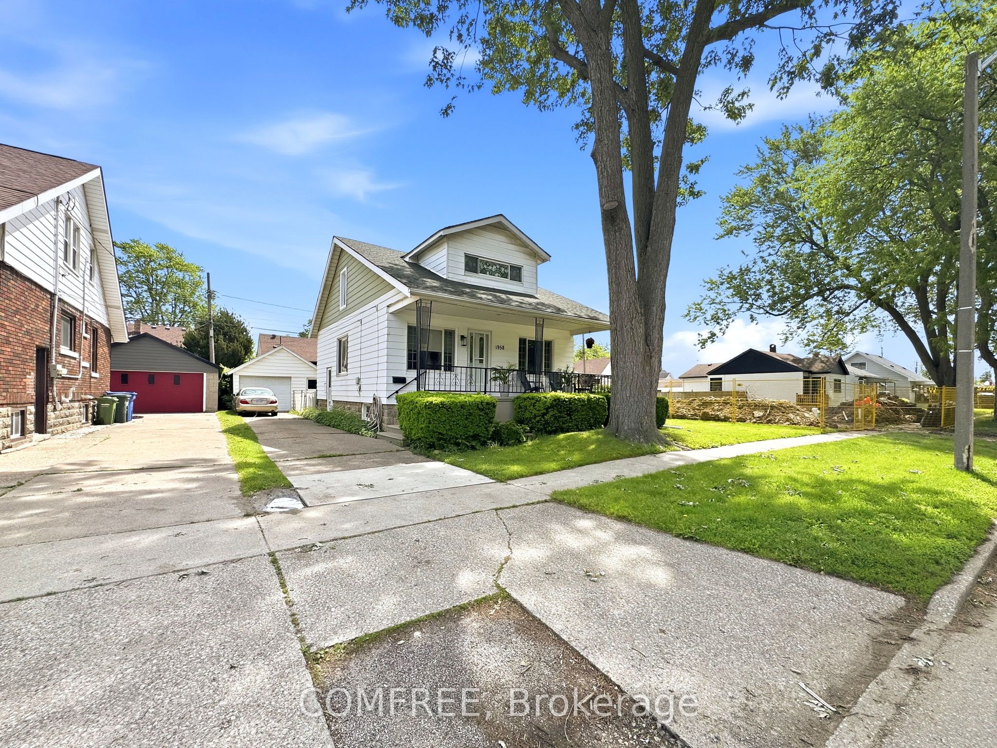 1958 George Avenue, Out of Area, ON N8W 4M1