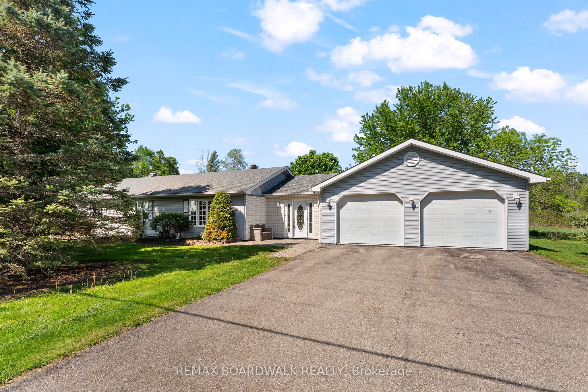 6021 County 44 Road, Edwardsburgh/Cardinal, ON K0E 1X0