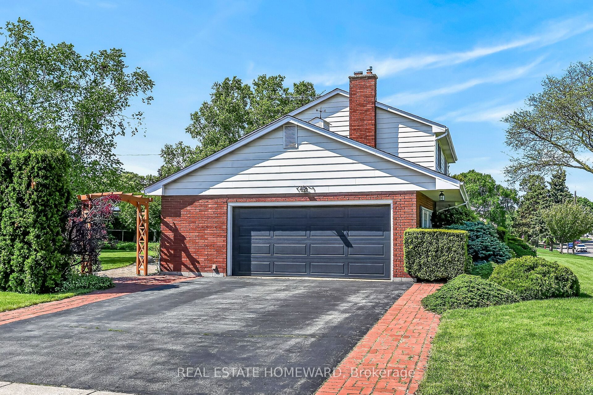 634 Mountain Brow Boulevard, Hamilton, ON L8T 1B1 photo 4