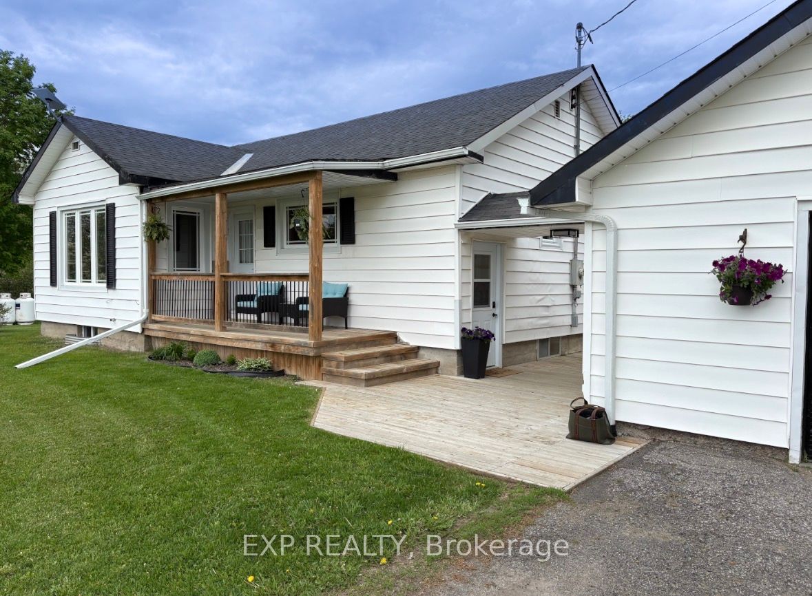 2382 HWY 60 Highway, Admaston/Bromley, ON K7V 3Z6 photo 2