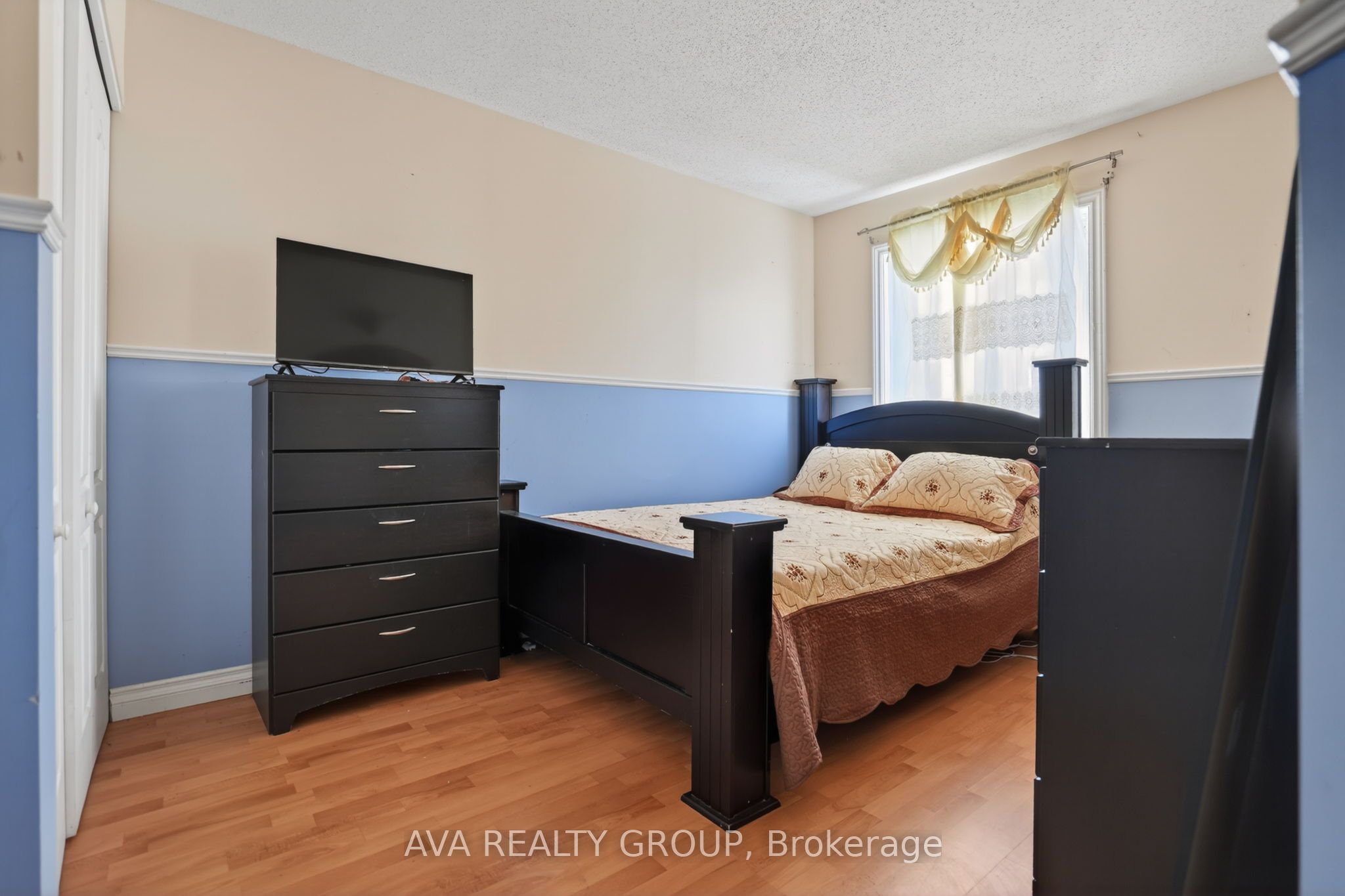 27 Danaher Drive, Barrhaven, ON K2J 3Y5 photo 5