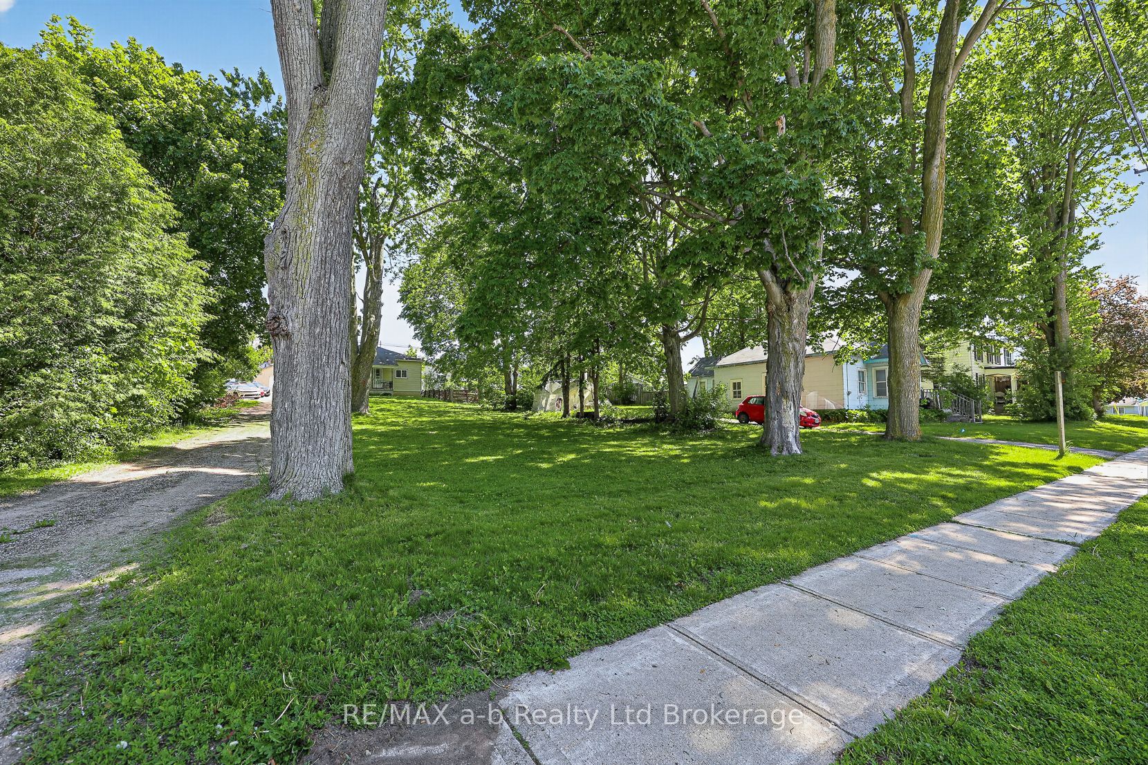 305 Hall Street, Ingersoll, ON N5C 1V8