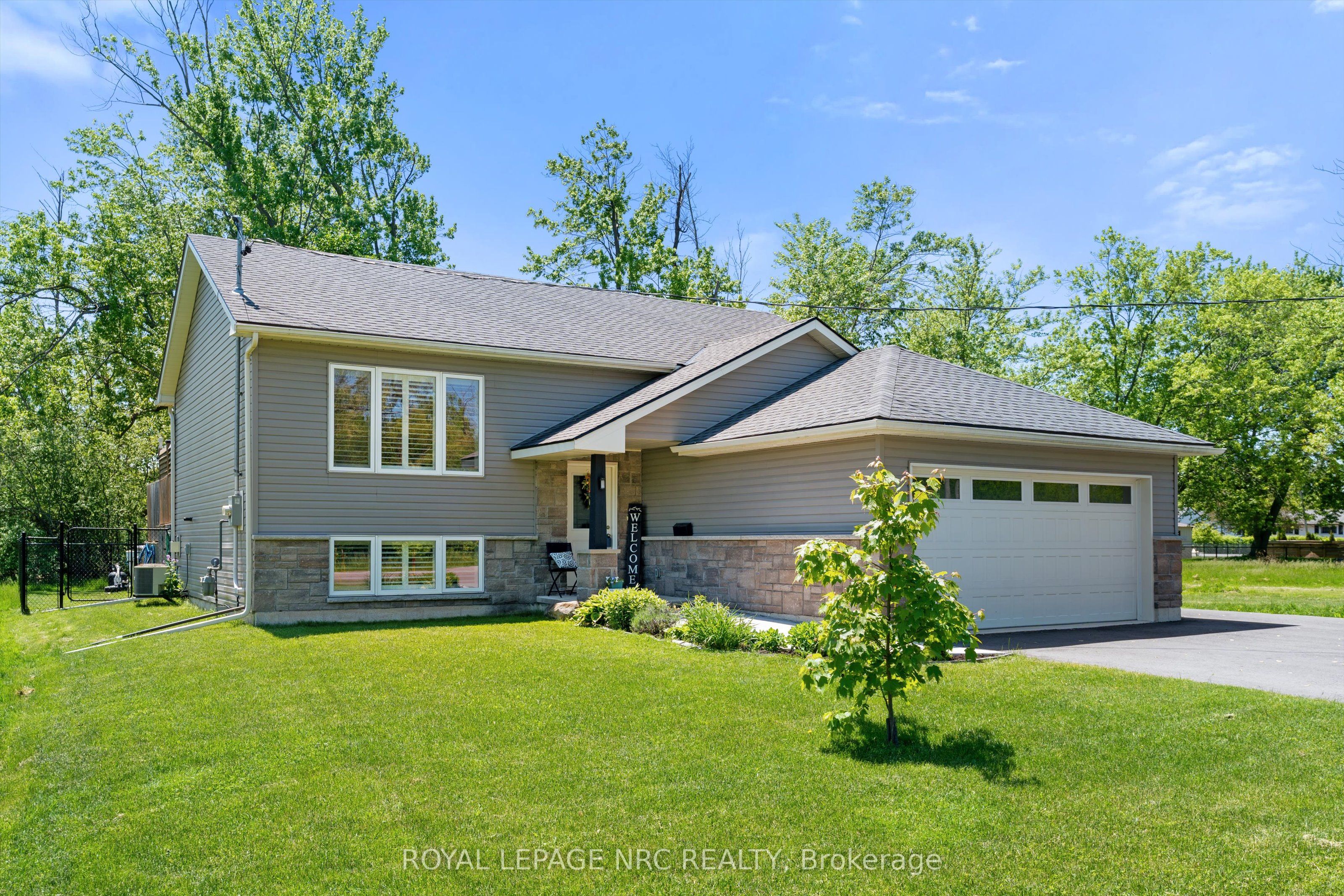 965 Bertie Street, Fort Erie, ON L2A 1Z7 photo 2