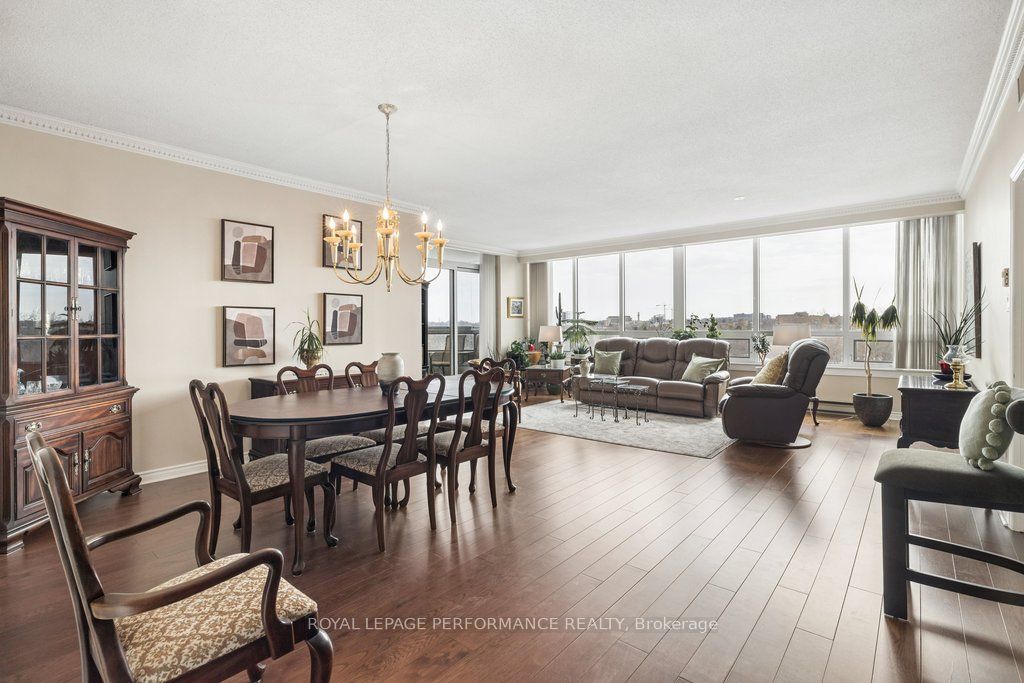 1480 Riverside Drive 905, Alta Vista and Area, ON K1G 5H2 photo 5