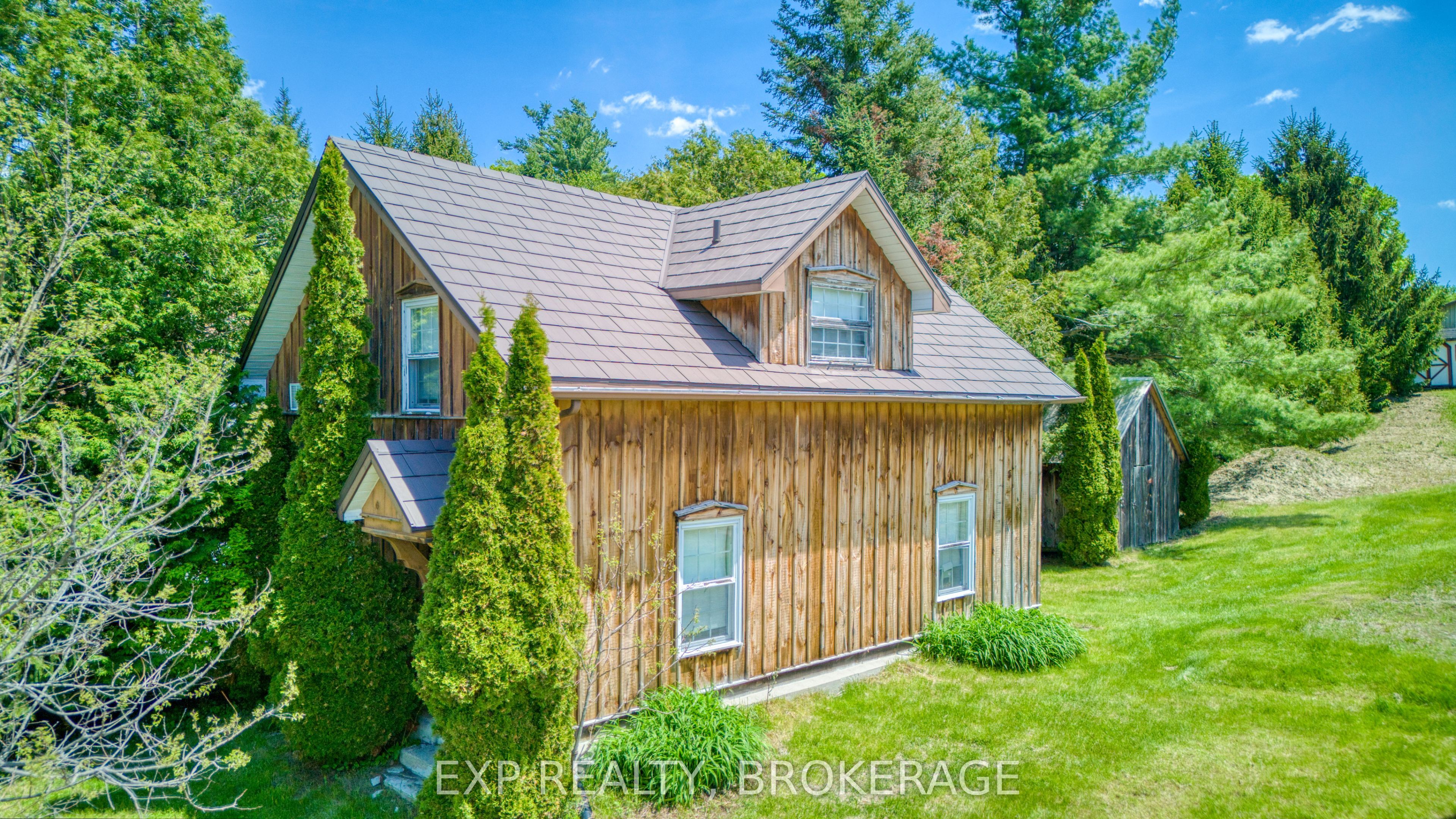 2740 Bolingbroke Road, Tay Valley, ON K0H 2B0 photo 2