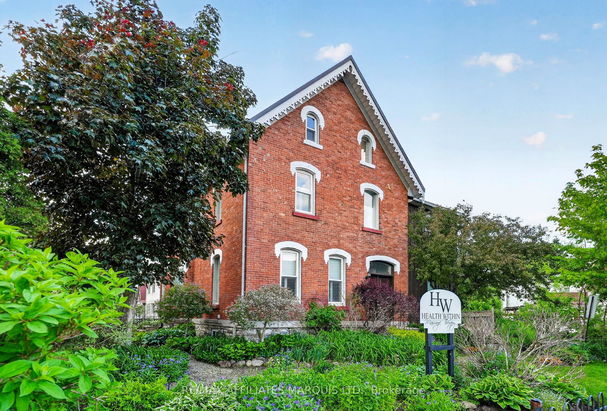 105 5th Street E, Cornwall, ON K6H 2L6 photo 4