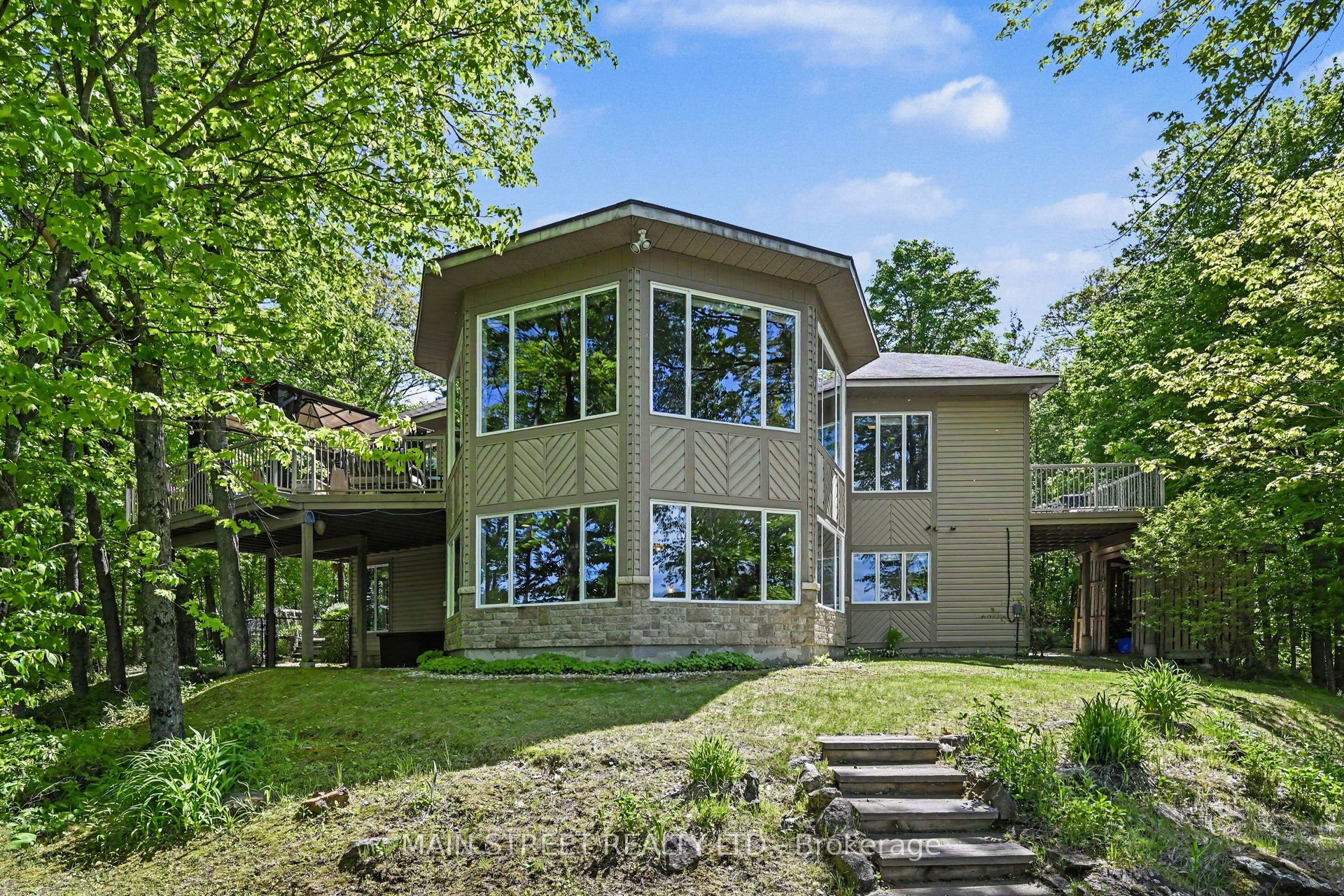 100 Rainbow Lane, Tay Valley, ON K0H 2B0 photo 2