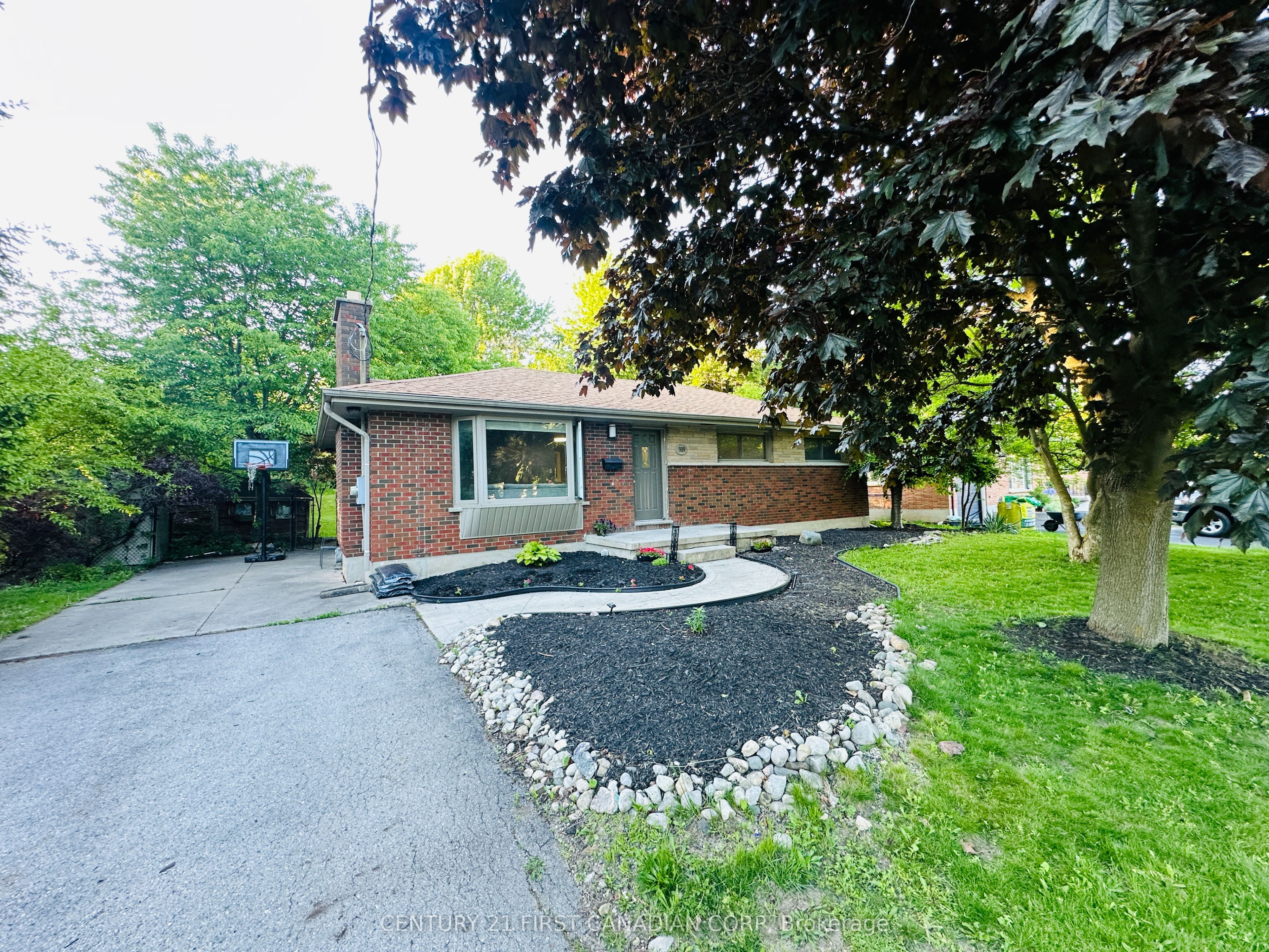 919 Quinton Road, London North, ON N6H 3A8 photo 4