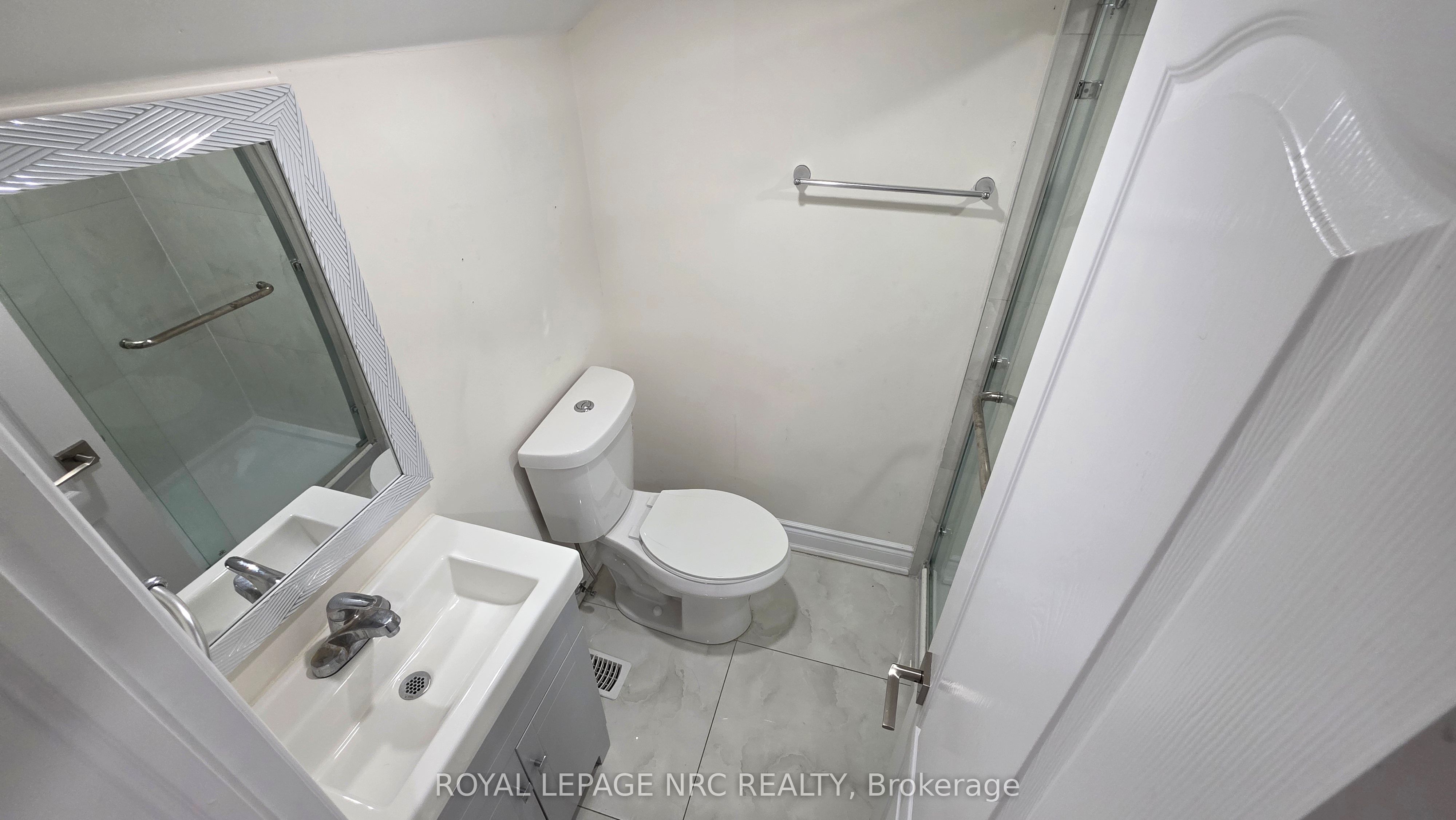 69 Vine Street 2, St. Catharines, ON L2R 3X9 photo 5