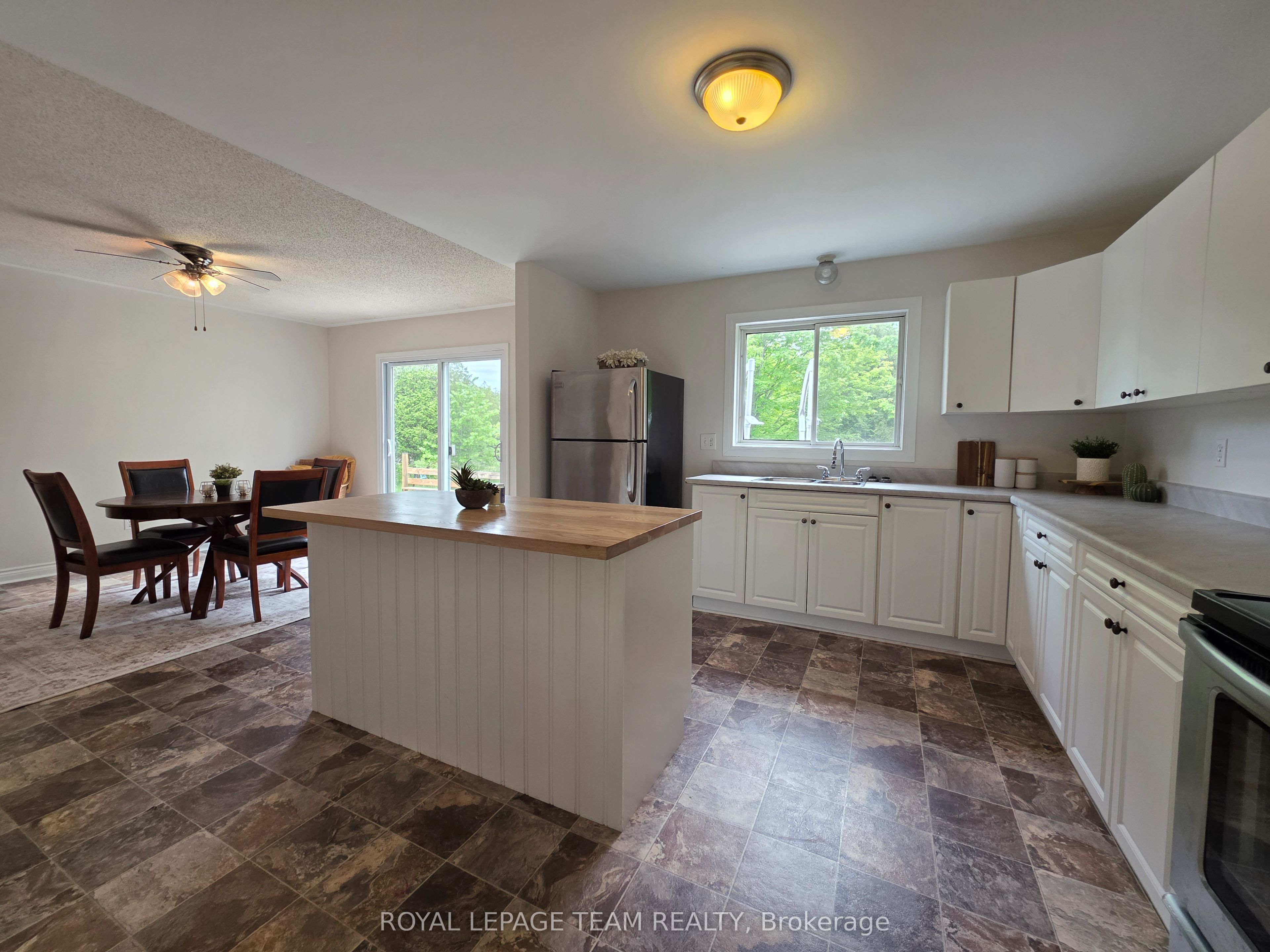 8133 County Rd 44 Road, Edwardsburgh/Cardinal, ON K0E 1X0 photo 5