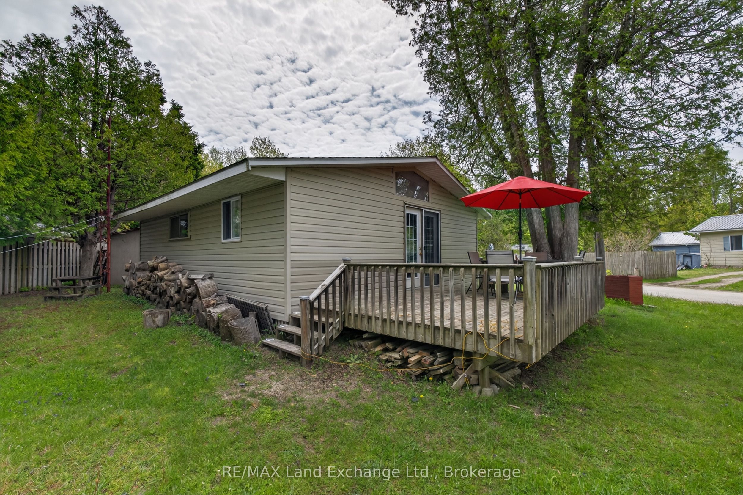114 Sunrise Avenue, Huron-Kinloss, ON N0G 2R0