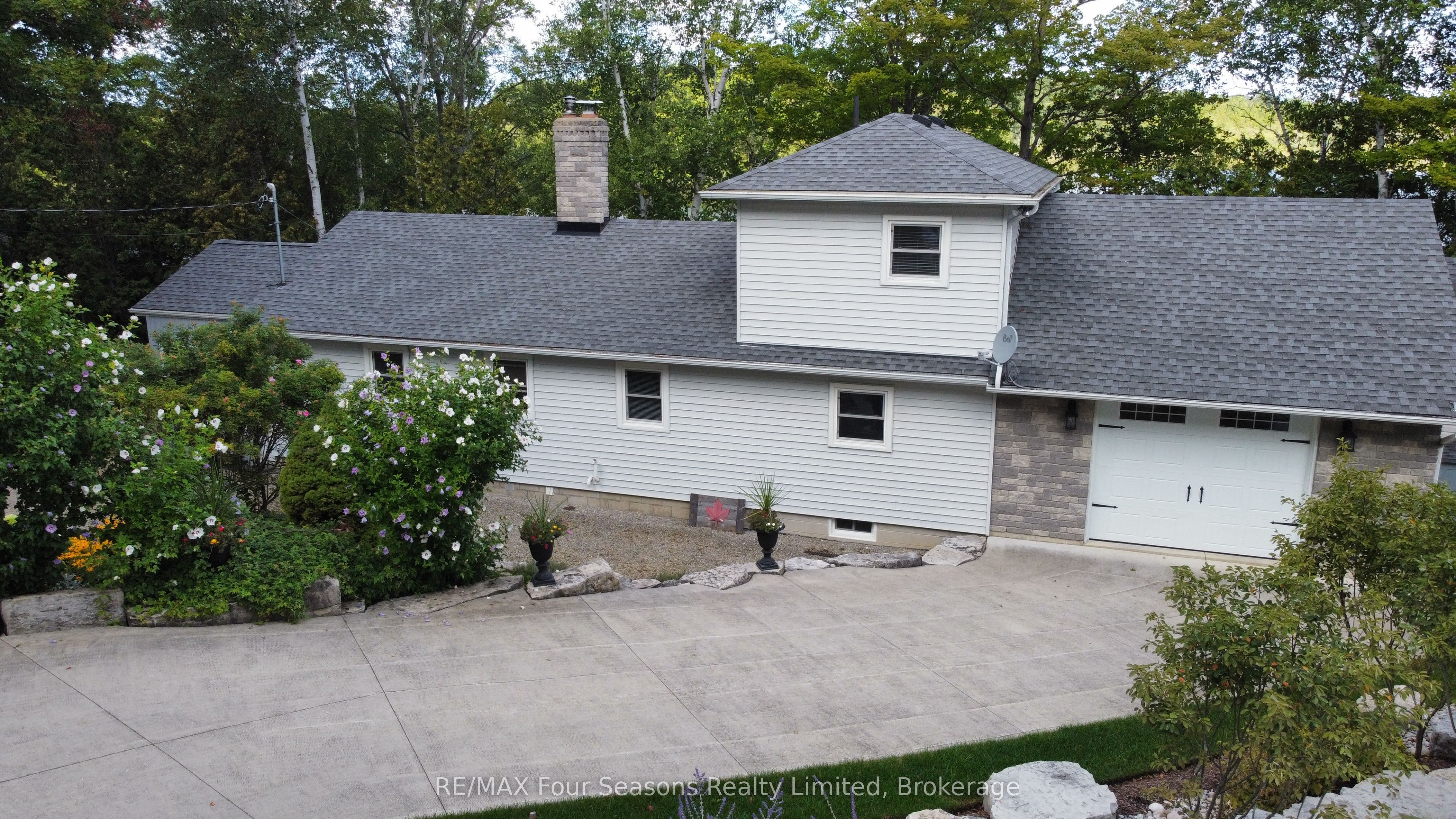 52 Shore Drive, South Bruce Peninsula, ON N0H 1A0 photo 4
