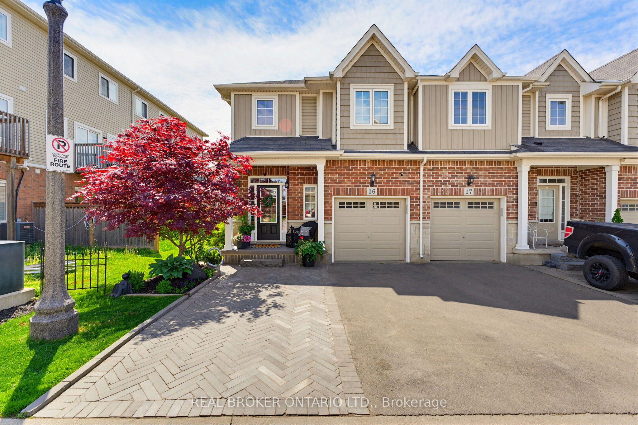 100 Chester Drive 16, Cambridge, ON N1T 0C8