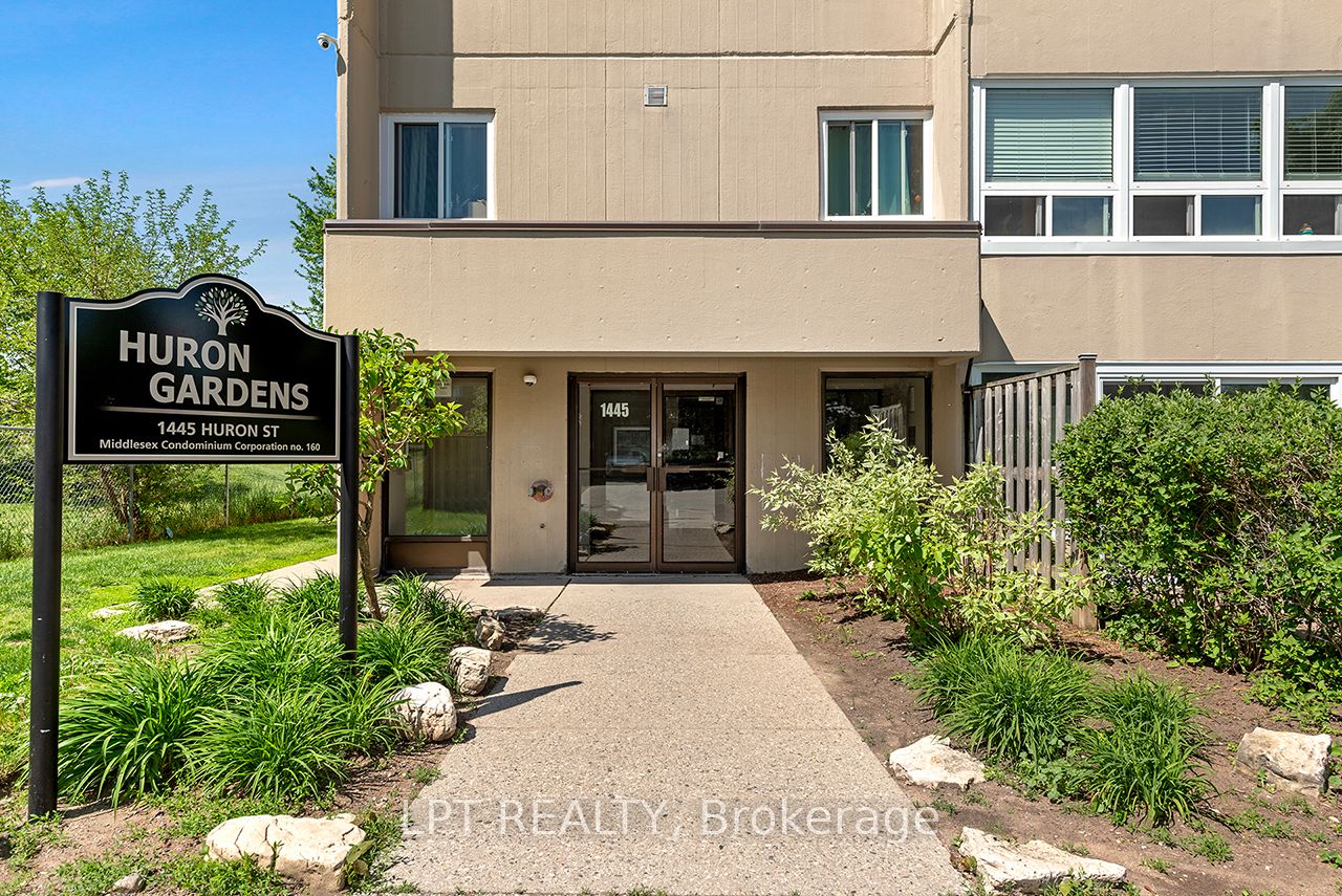 1445 Huron Street 302, London East, ON N5V 2E6 photo 2