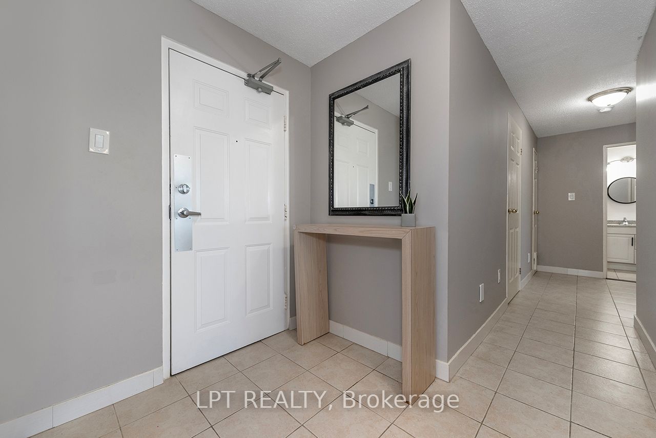 1445 Huron Street 302, London East, ON N5V 2E6 photo 3
