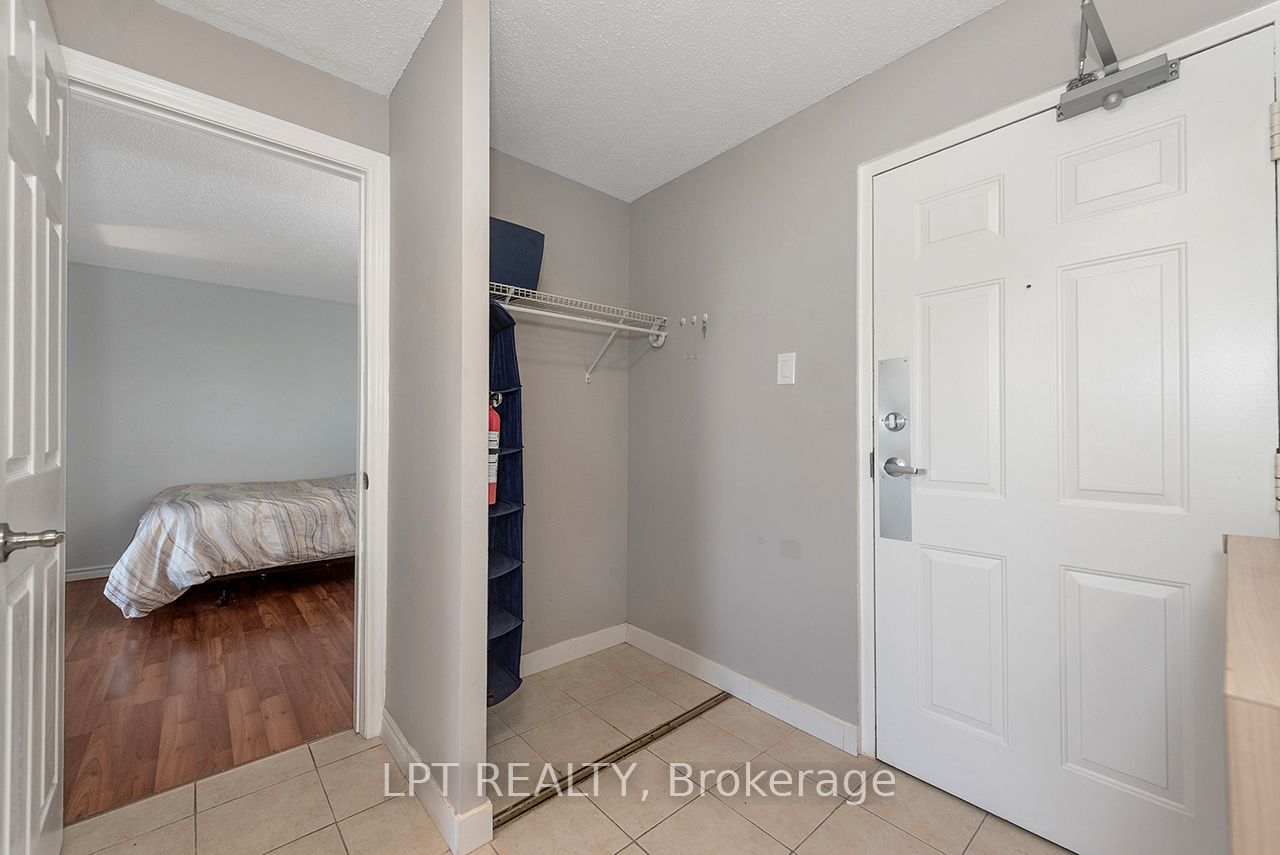 1445 Huron Street 302, London East, ON N5V 2E6 photo 4