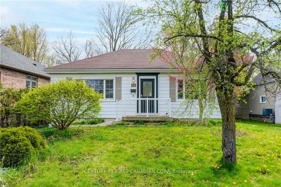 139 Britannia Avenue Lower, London North, ON N6H 2J4