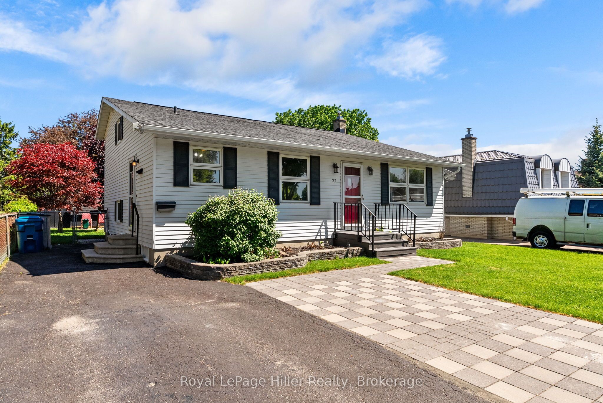 27 Greenwood Drive, Stratford, ON N5A 7K1 photo 3