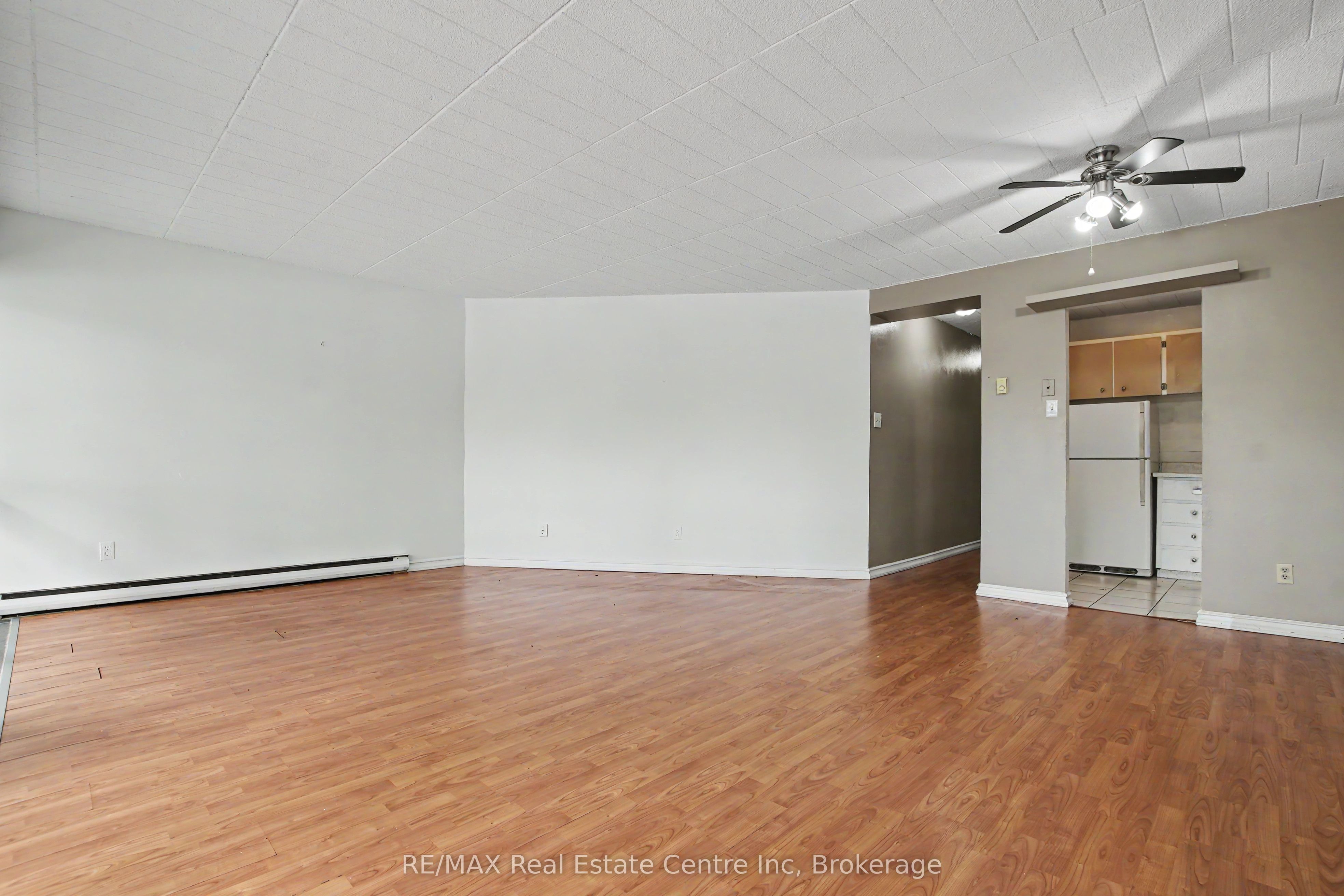 105 Conroy Crescent 412, Guelph, ON N1G 2V5 photo 5