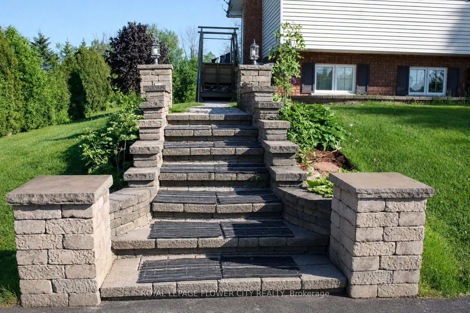 18528 Paragon Road, South Glengarry, ON K6H 5R5 photo 4