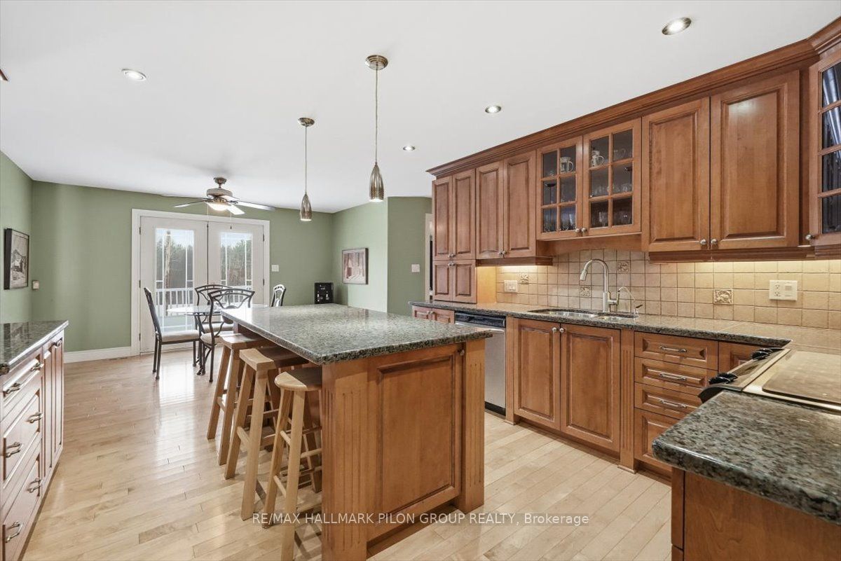 180 Sophie Street, Clarence-Rockland, ON K4K 1K7 photo 4