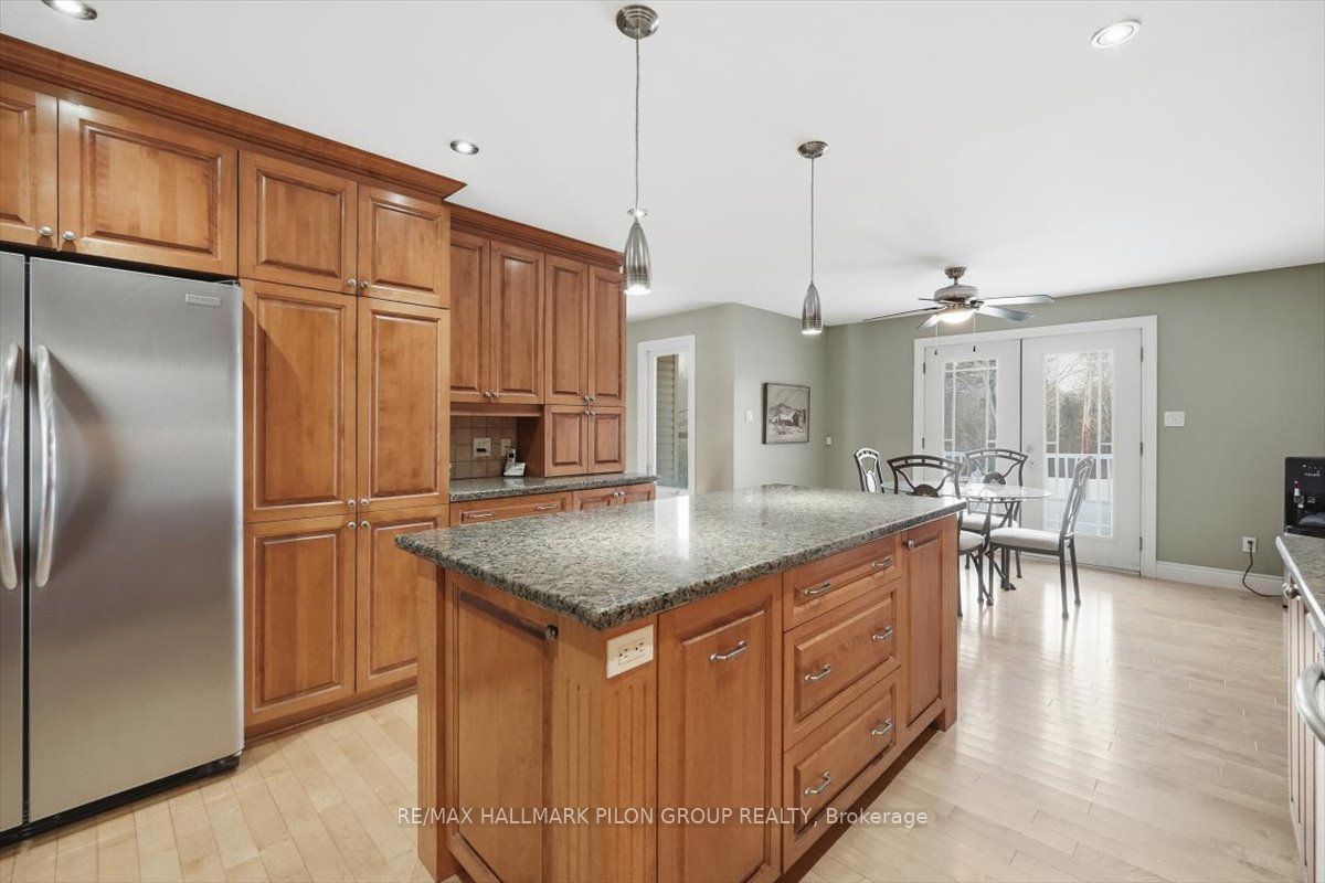 180 Sophie Street, Clarence-Rockland, ON K4K 1K7 photo 5