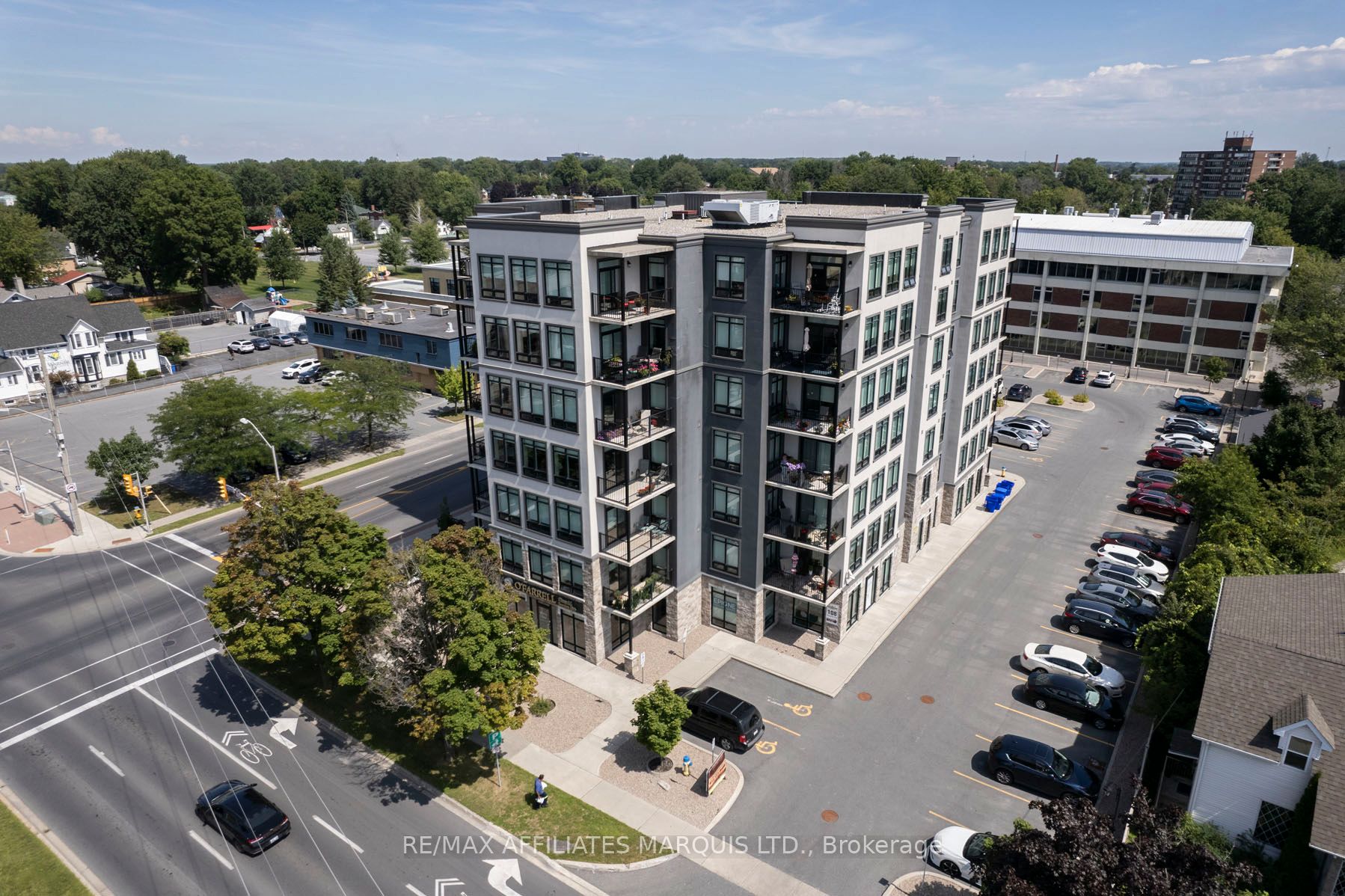 108 Second Street E 4, Cornwall, ON K6H 0C9 photo 2