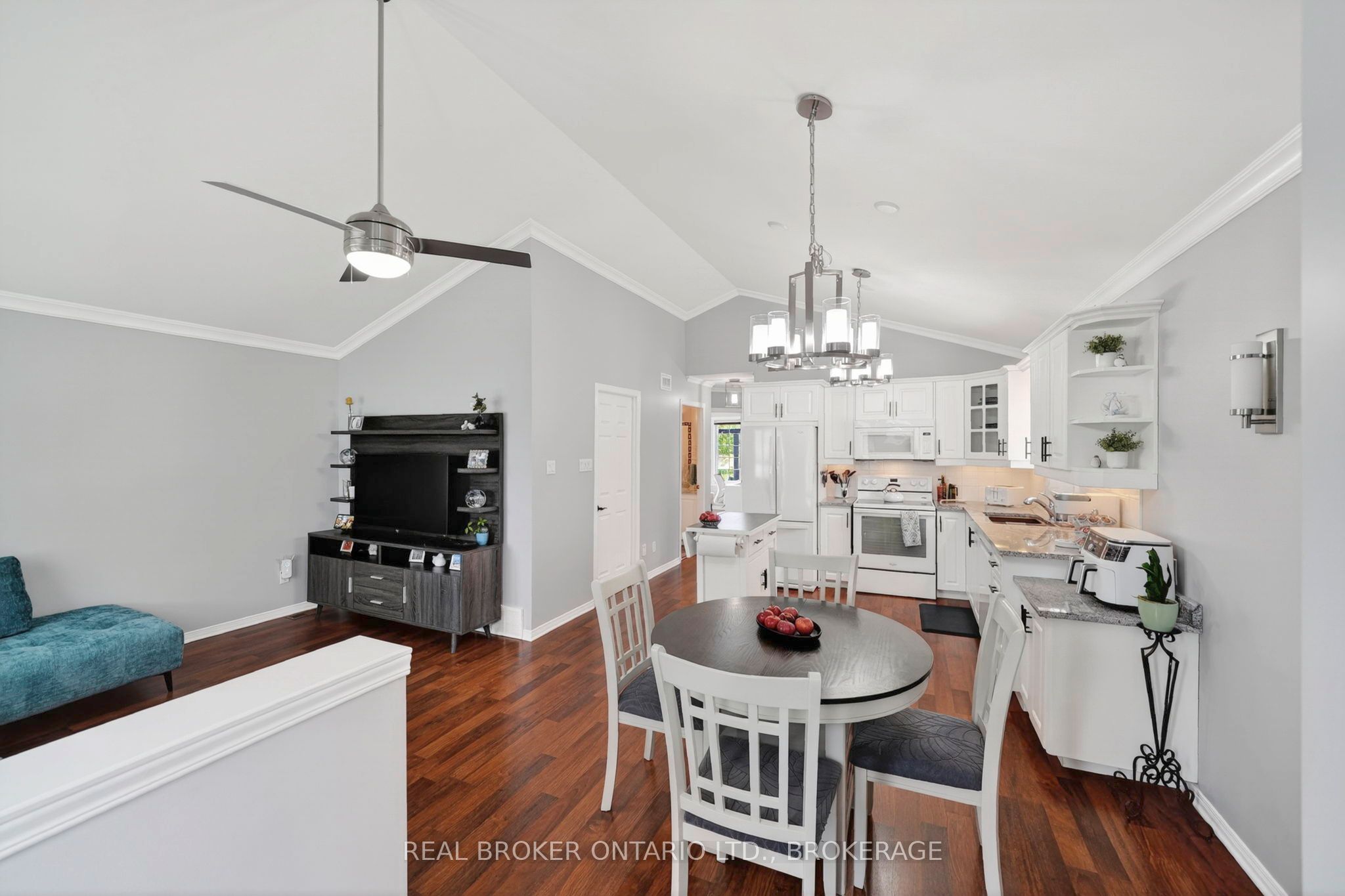 1526 Frank Court, Cornwall, ON K6H 7N7 photo 4