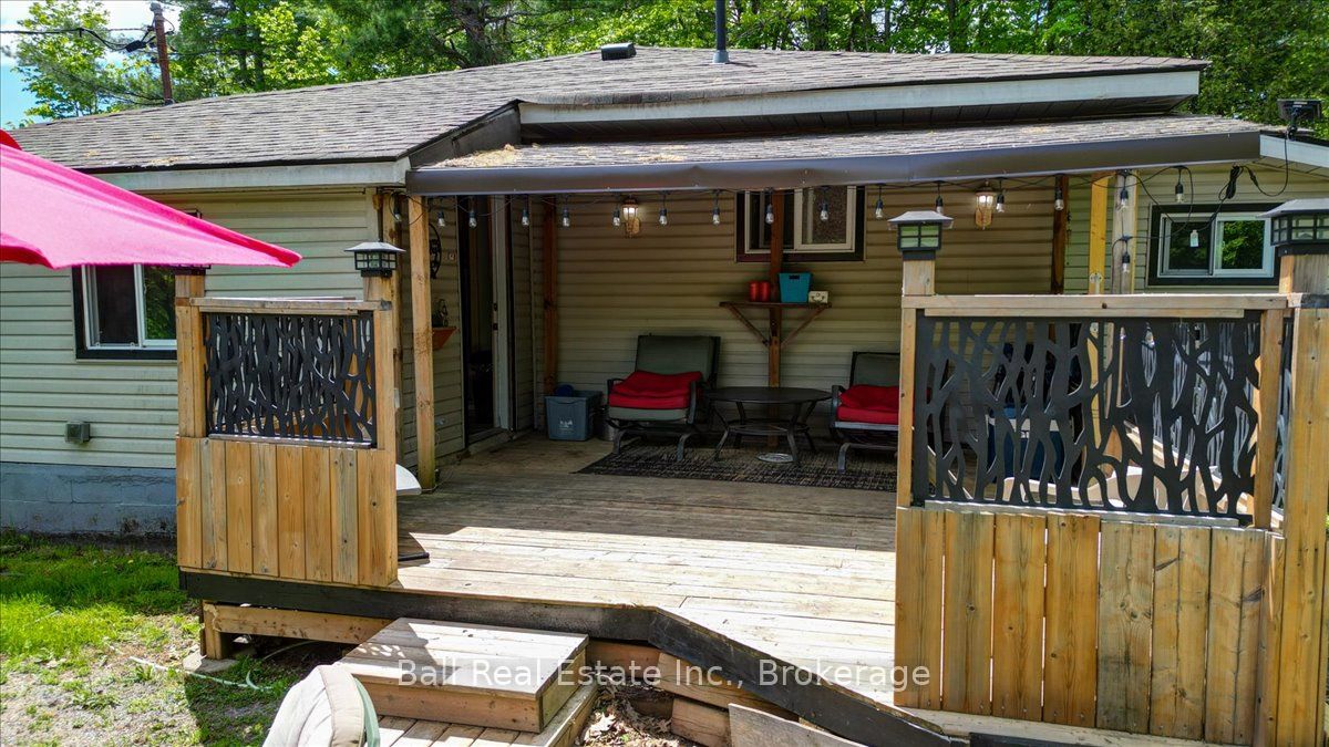 20 Art Bott Road, North Kawartha, ON K0L 1A0 photo 2