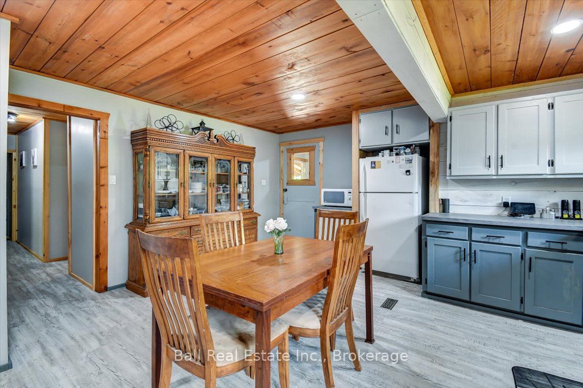 20 Art Bott Road, North Kawartha, ON K0L 1A0 photo 4
