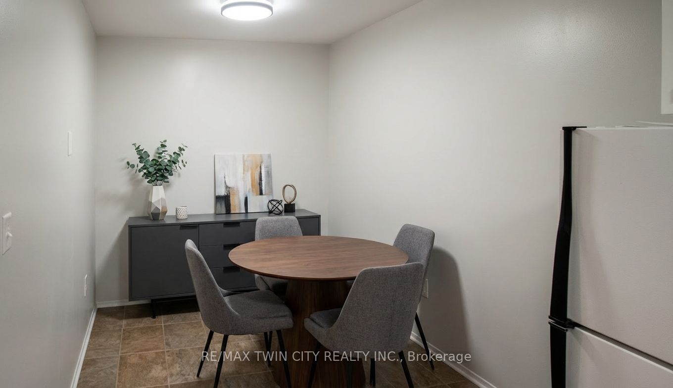 1100 Jalna Boulevard 304, London South, ON N6E 2M2 photo 3