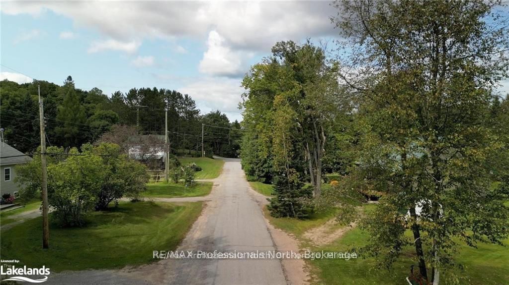 1026 Dewey Street, Highlands East, ON K0M 2K0 photo 3