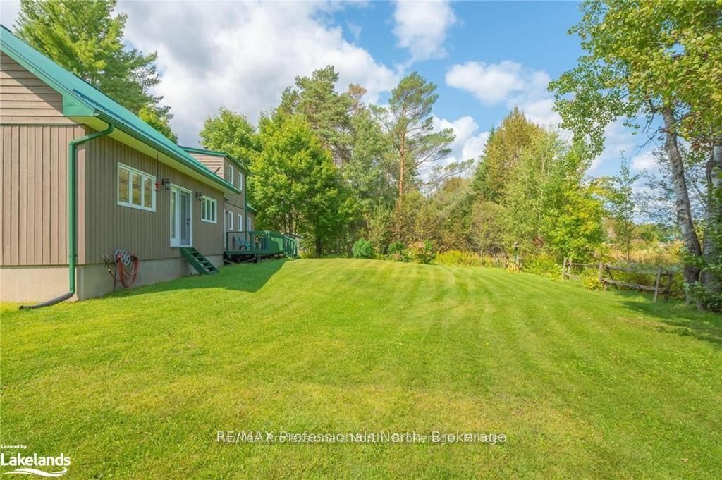 1026 Dewey Street, Highlands East, ON K0M 2K0 photo 4
