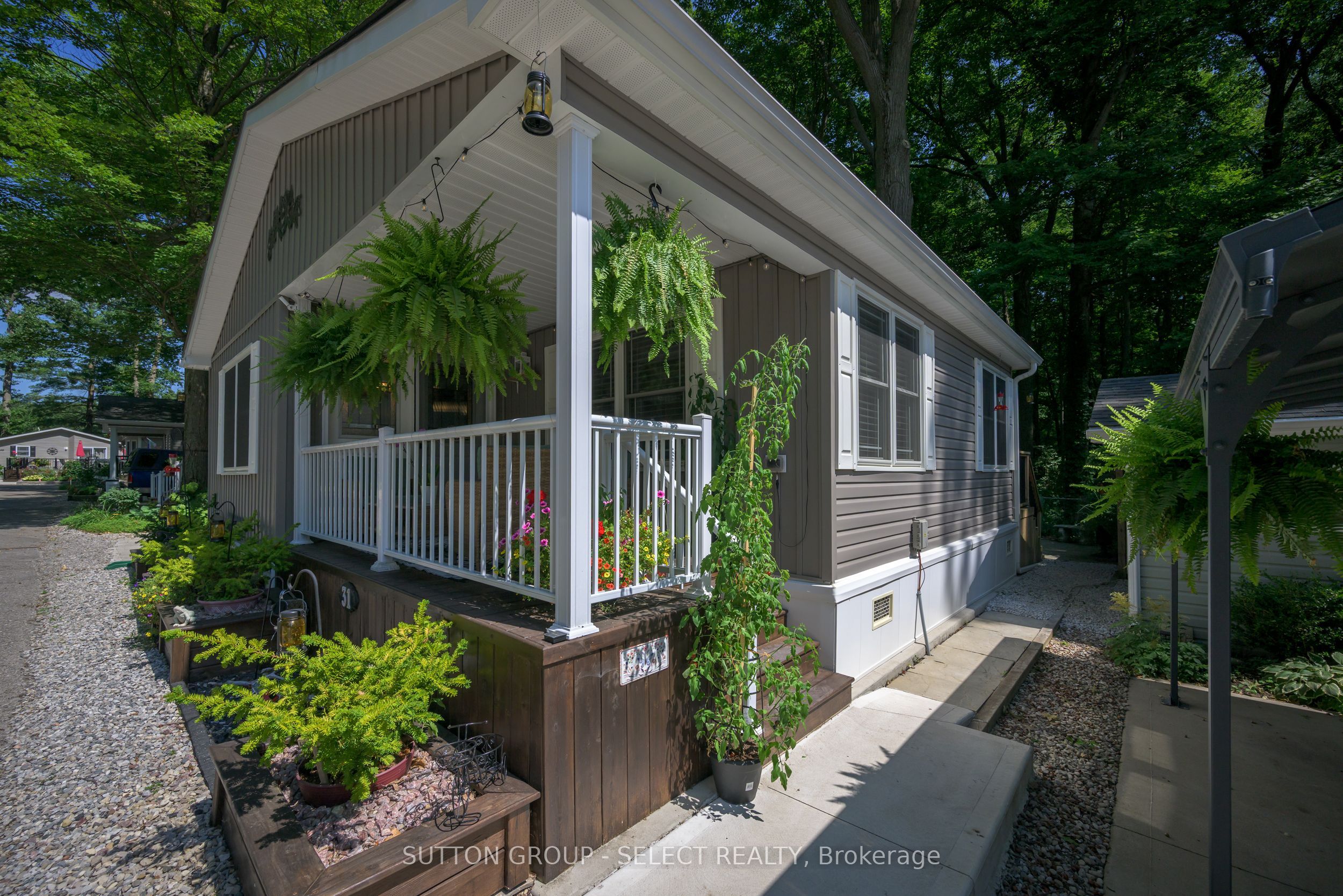 22790 AMIENS Road 31, Middlesex Centre, ON N0L 1R0 photo 4