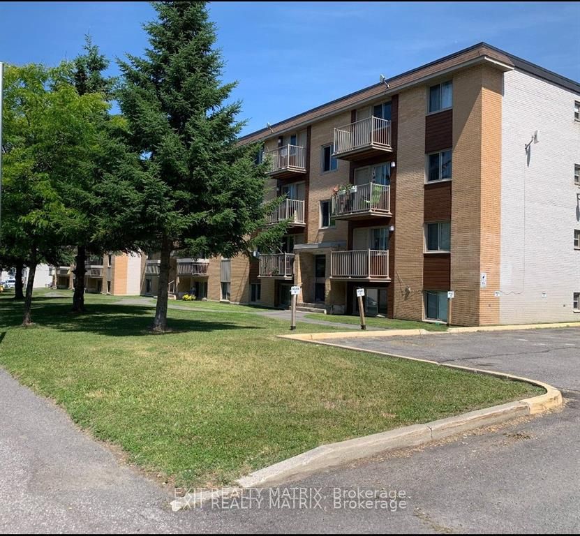 985 Cartier Boulevard 6, Hawkesbury, ON K6A 2Y4