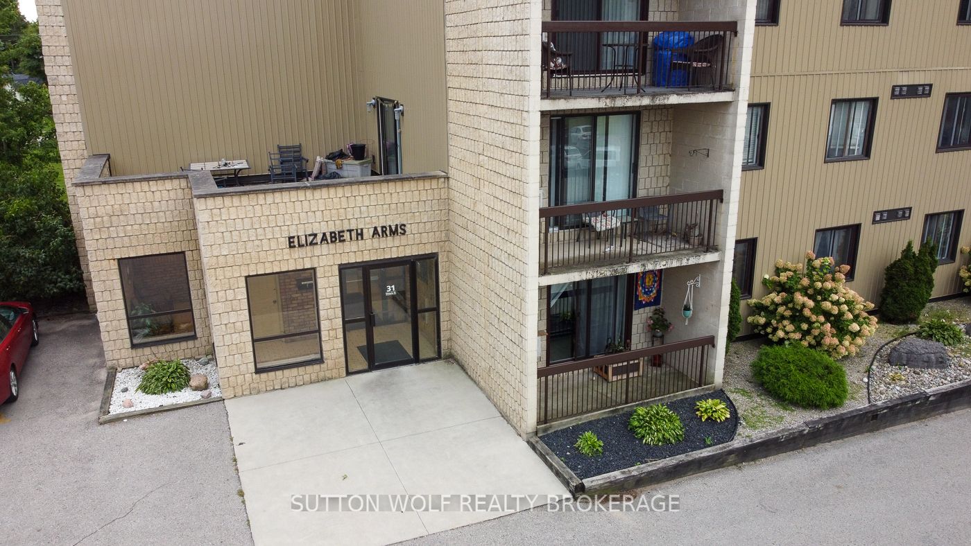 31 Victoria Street 207, Strathroy-Caradoc, ON N7G 3Y4 photo 2